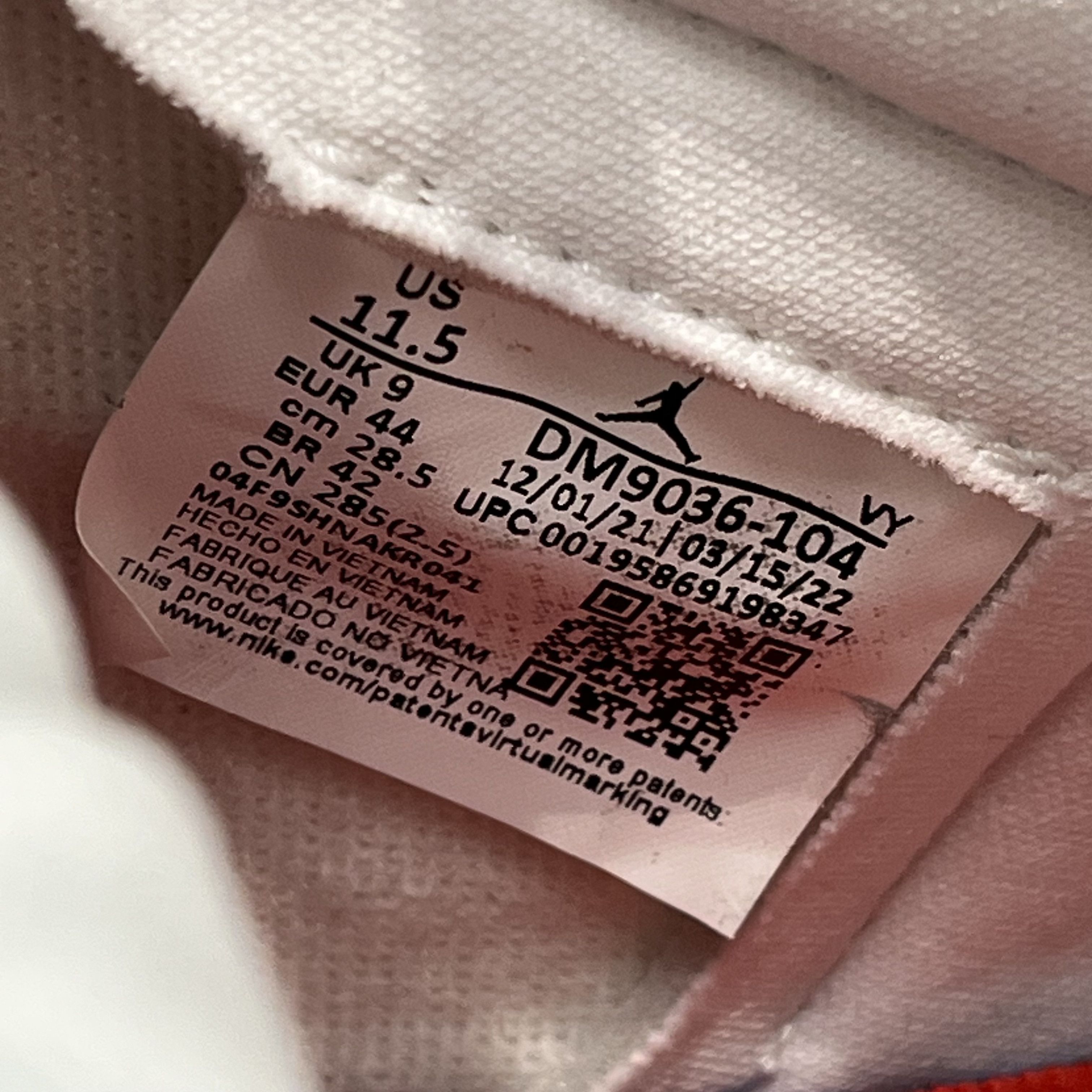 Nike Air Jordan 1 High OG Denim (W) Size US 11.5 / IT 41.5 - 9 Thumbnail