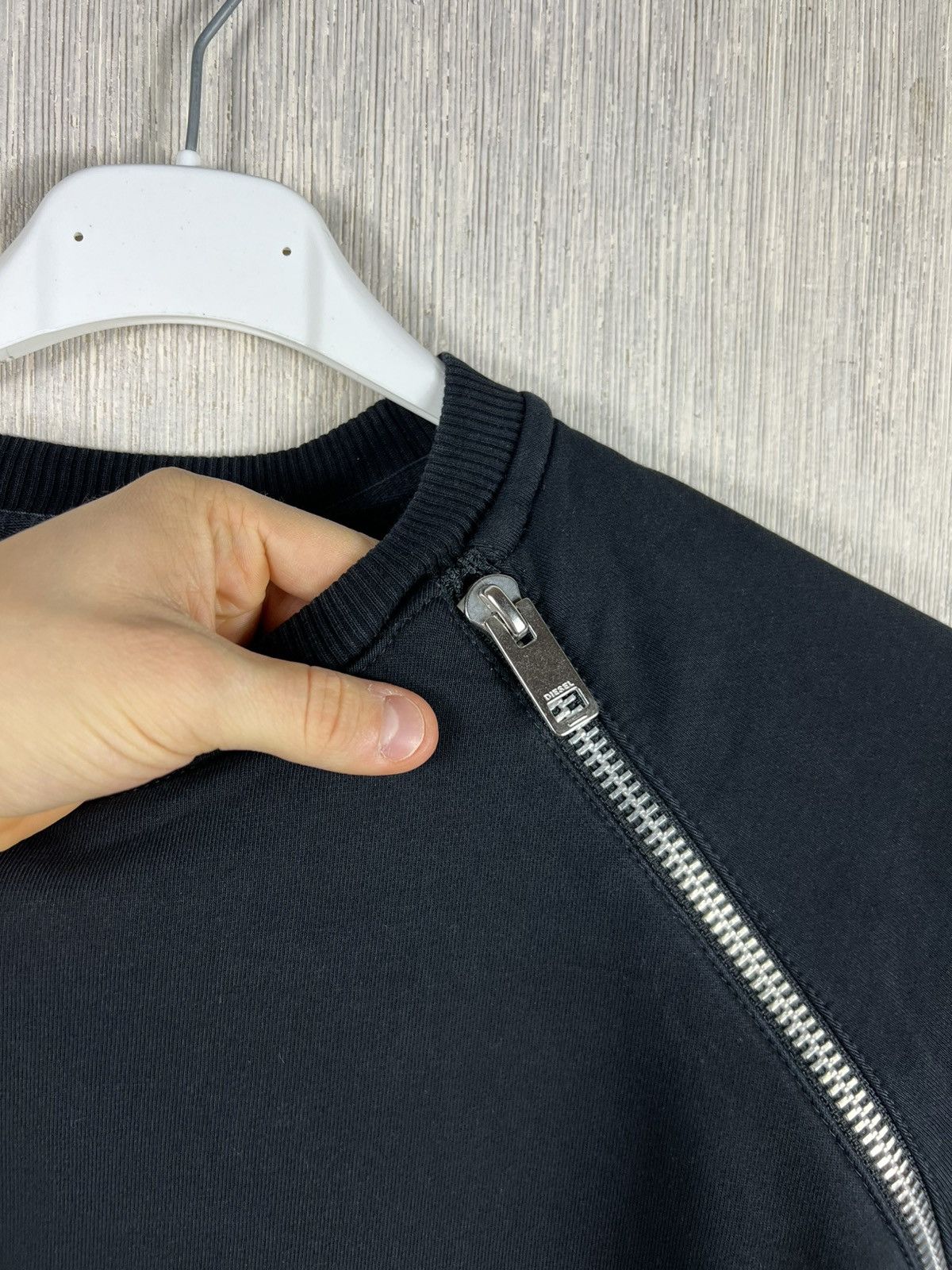 Diesel Vintage Diesel avant garde zippers crewneck opium sweatshirt Size US M / EU 48-50 / 2 - 15 Thumbnail