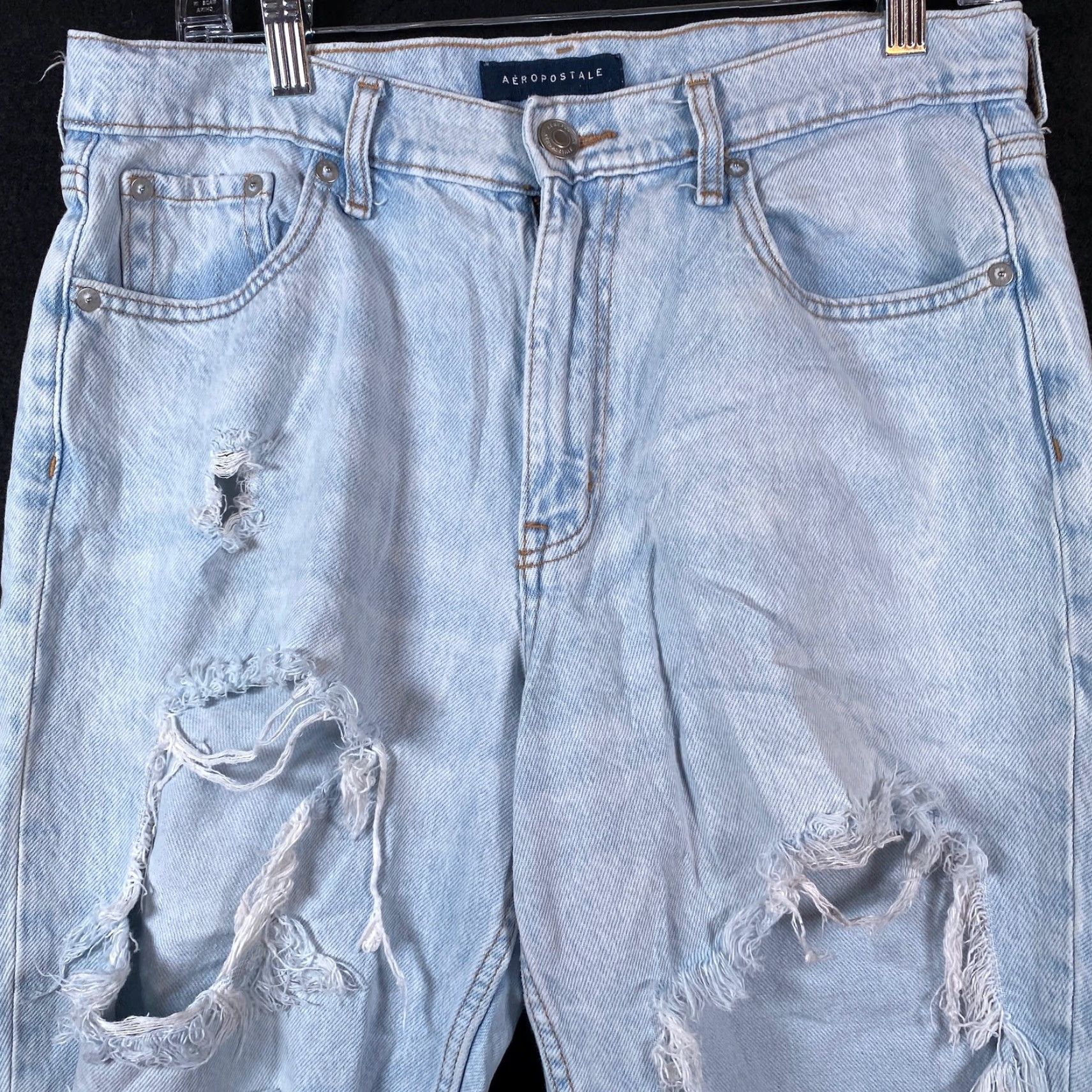 Aeropostale VINTAGE Aeropostale Jeans Blue Denim Mom 10 Womens Distressed 5-Pocket Stretch Relaxed Cotton Polyester Denim-Blue Classic Mom Jeans Women Size 32" / US 10 / IT 46 - 2 Thumbnail