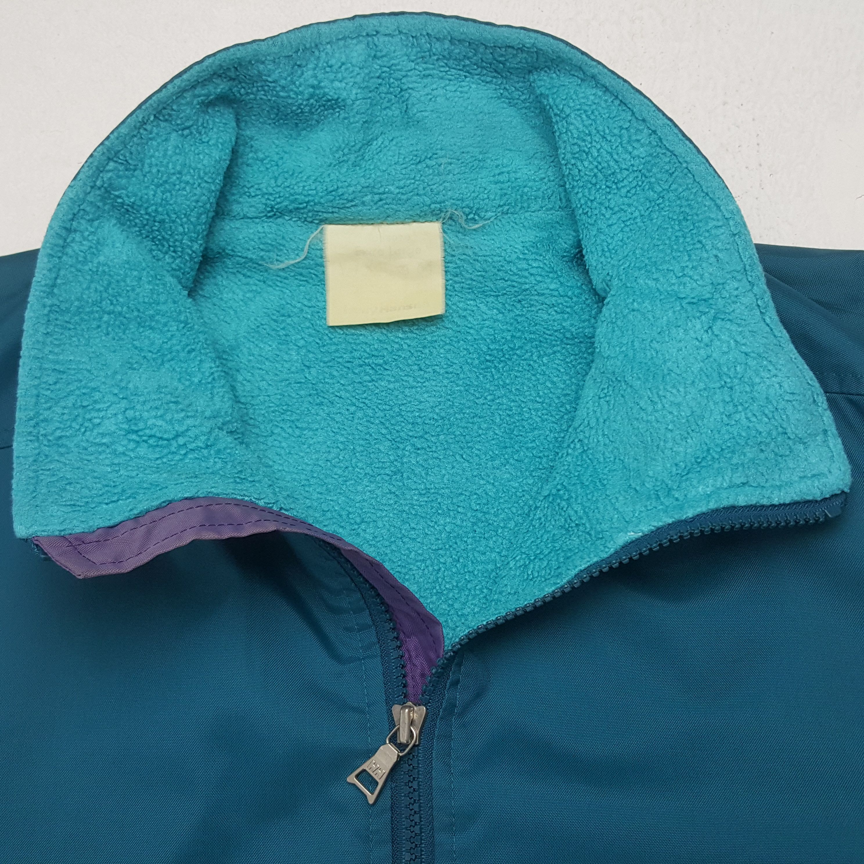 Helly Hansen × Vintage Vintage Helly Hansen Custom Japan Skull Winter Jacket Size US L / EU 52-54 / 3 - 5 Thumbnail