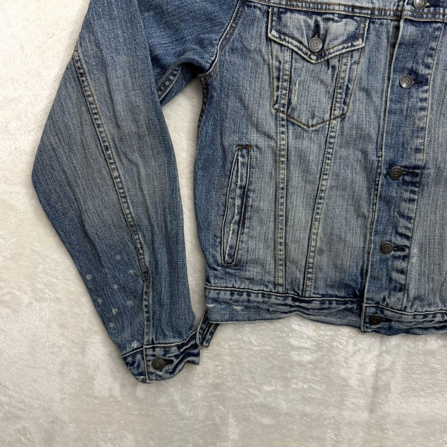 Abercrombie & Fitch Abercrombie & Fitch Jacket Mens Medium Blue Denim Trucker Bomber Distressed Cotton Solid Denim Button Pocket Casual Workwear Size US M / EU 48-50 / 2 - 7 Thumbnail