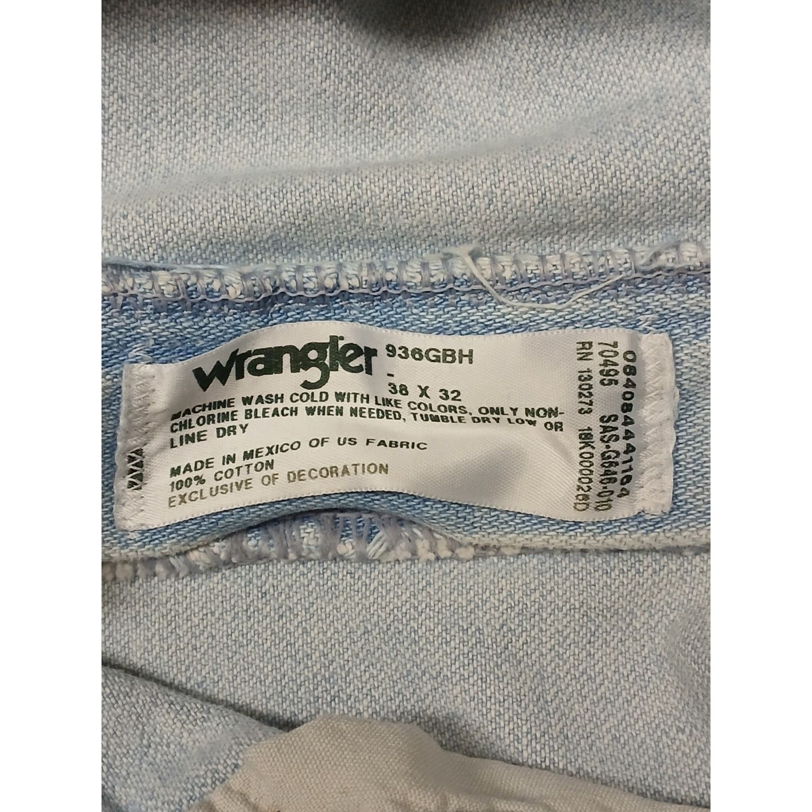 Wrangler Wrangler (38x32) Relaxed Straight Denim Jeans/Pants Size US 38 / EU 54 - 7 Thumbnail