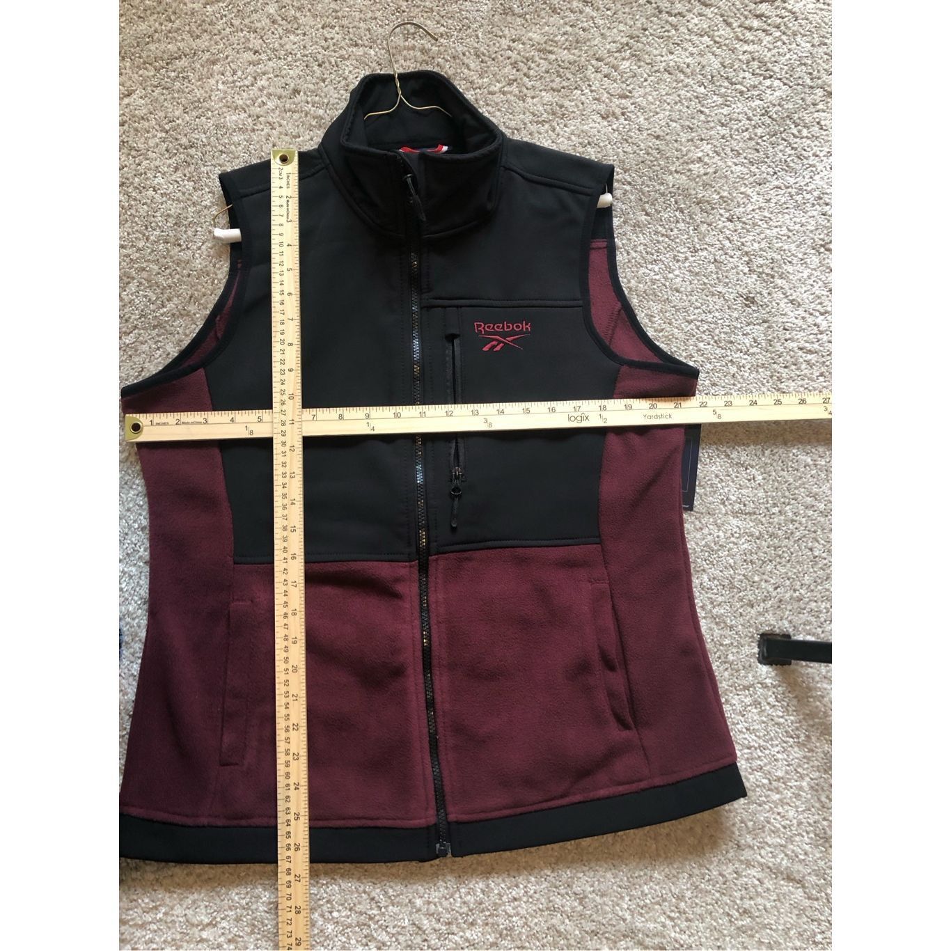 Reebok Reebok Women’s Maroon and Black Zip Up Activewear Vest Jacket Size L NWT Size L / US 10 / IT 46 - 9 Thumbnail