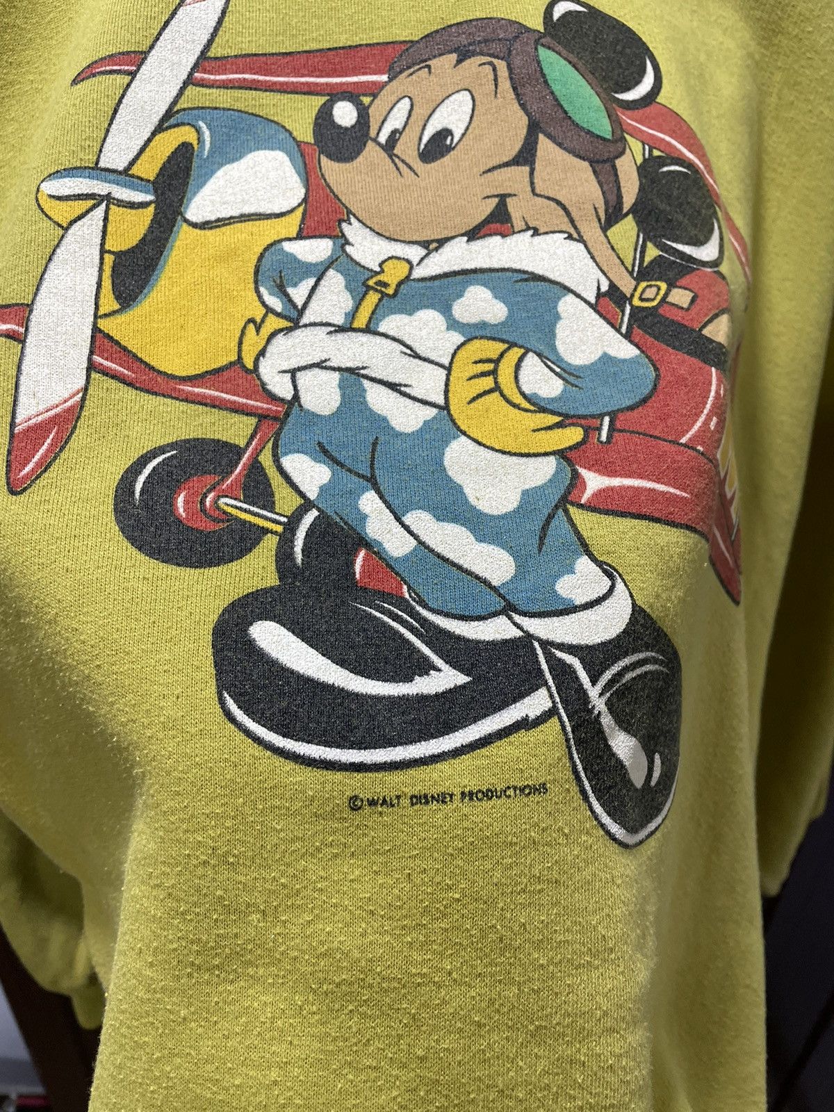 Disney Vintage Disney Airplane Pilot Mickey Mouse Sweater Mens Size US L / EU 52-54 / 3 - 5 Thumbnail