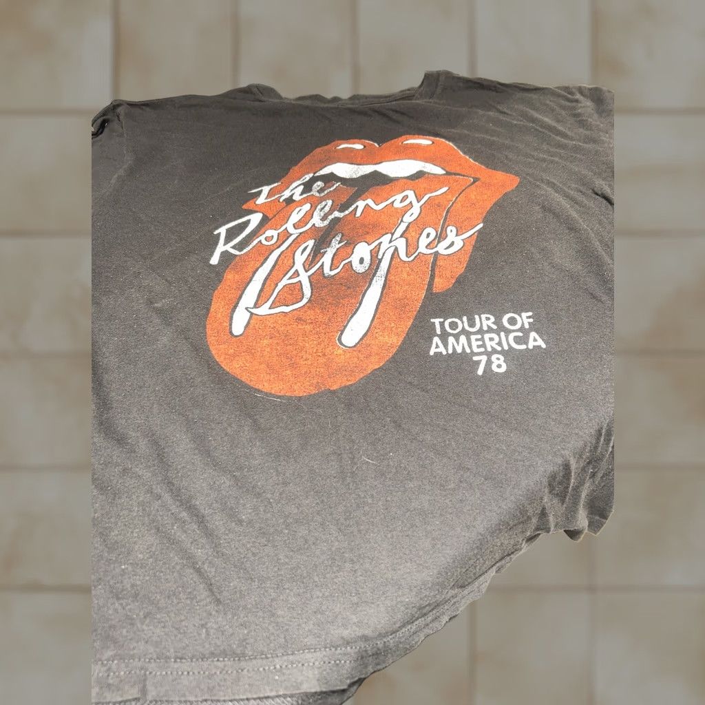 Vintage The Rolling Stones Tour Of America 1978 Graphic T-shirt Women XL Black Music Size XL / US 12-14 / IT 48-50 - 1 Thumbnail