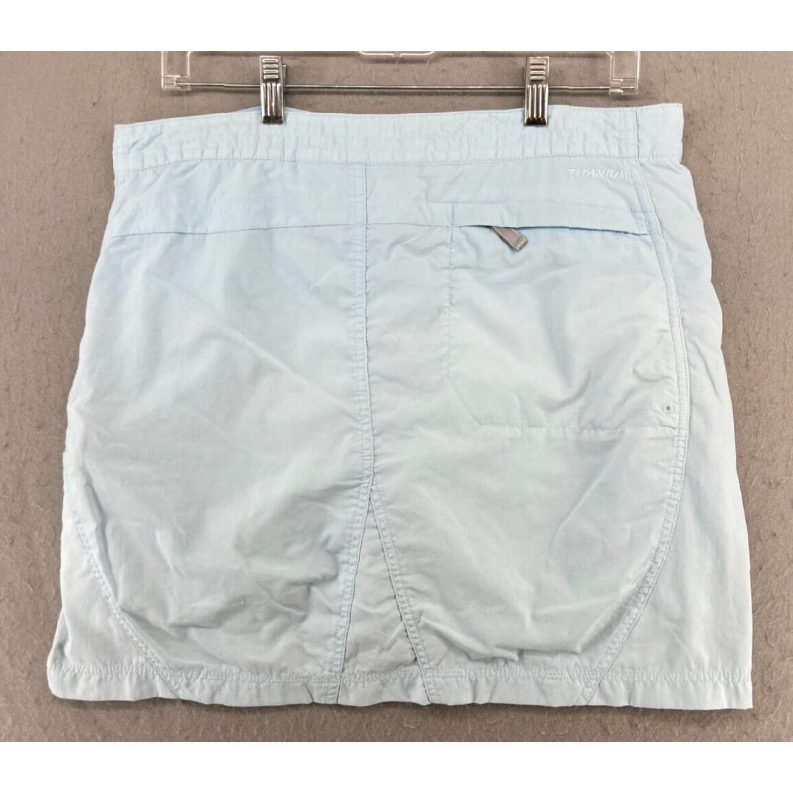 Vintage Columbia Skirt Womens 10 Blue Titanium OmniDry Rip Stop Mini Short Pockets Logo Beach Hiking Casual Travel Spring Summer Fall Women XS-XL Size 32" / US 10 / IT 46 - 6 Thumbnail