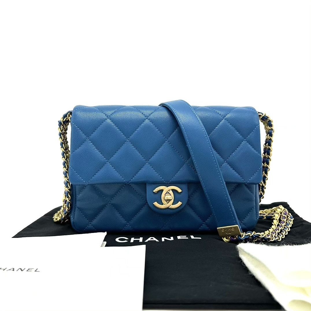 Chanel Pre-loved Bag Very good condition Size ONE SIZE - 1 Thumbnail