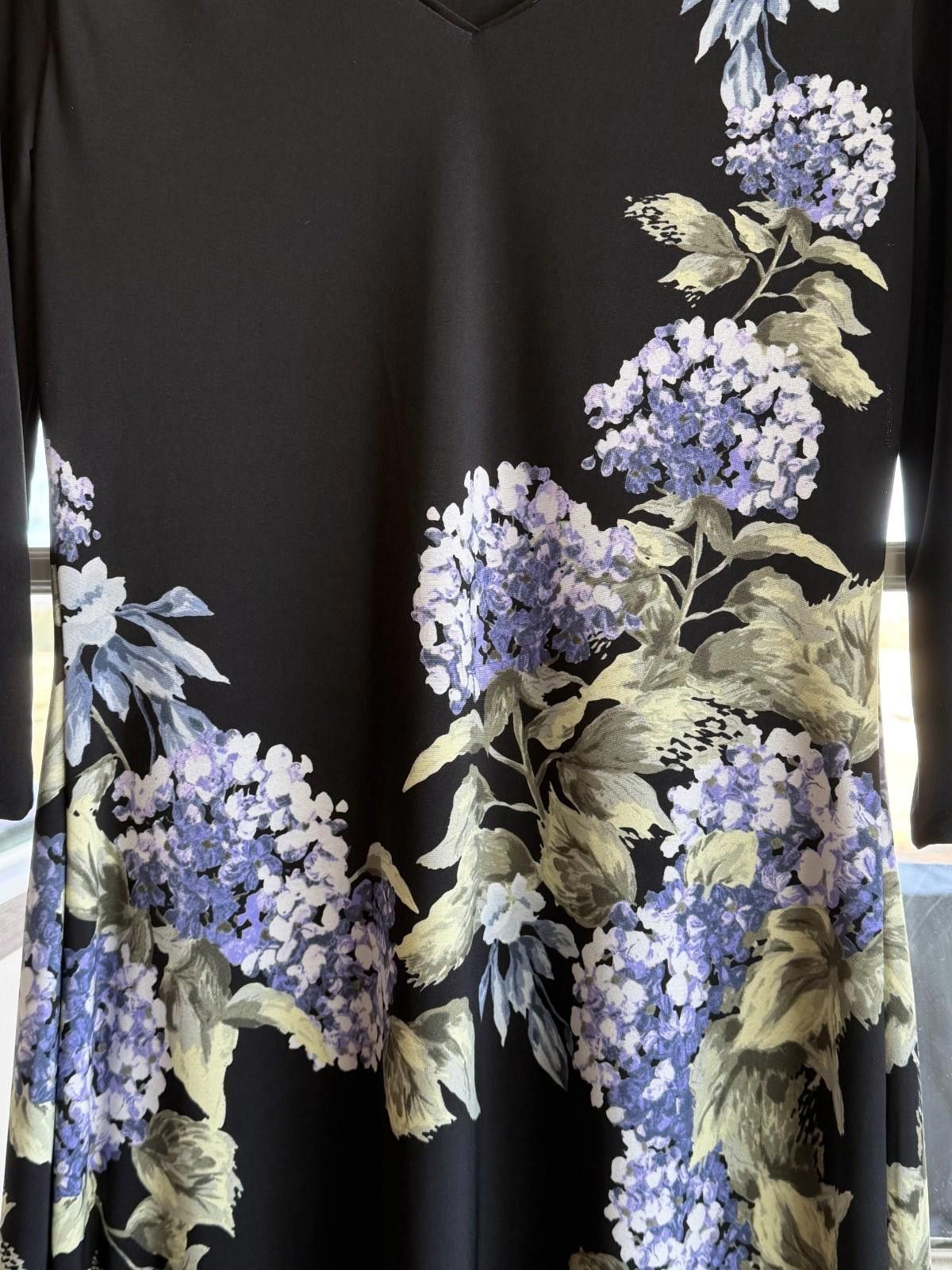 Other WHBM Small 3/4 Long Sleeve Floral Stretch Black Periwinkle Size S / US 4 / IT 40 - 10 Thumbnail