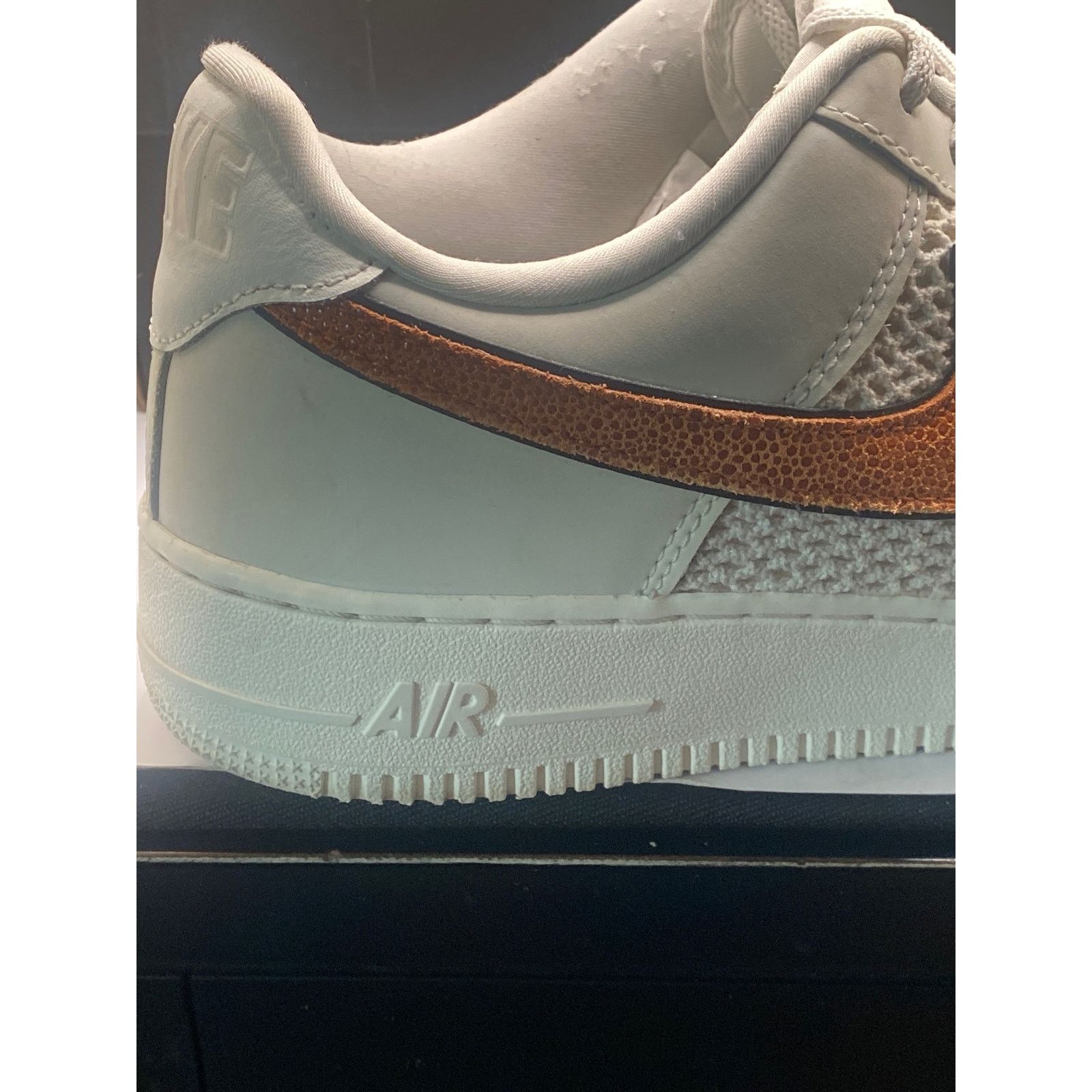 Nike Nike Air Force 1 Low Basketball White US12 (DZ5228-001) Size US 12 / IT 42 - 7 Thumbnail
