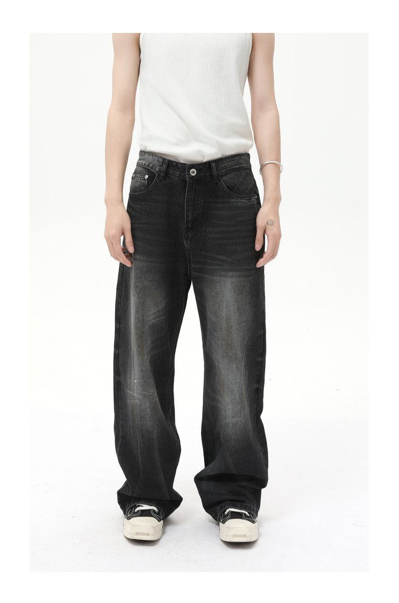 Washed vintage distressed whisker washed casual jeans