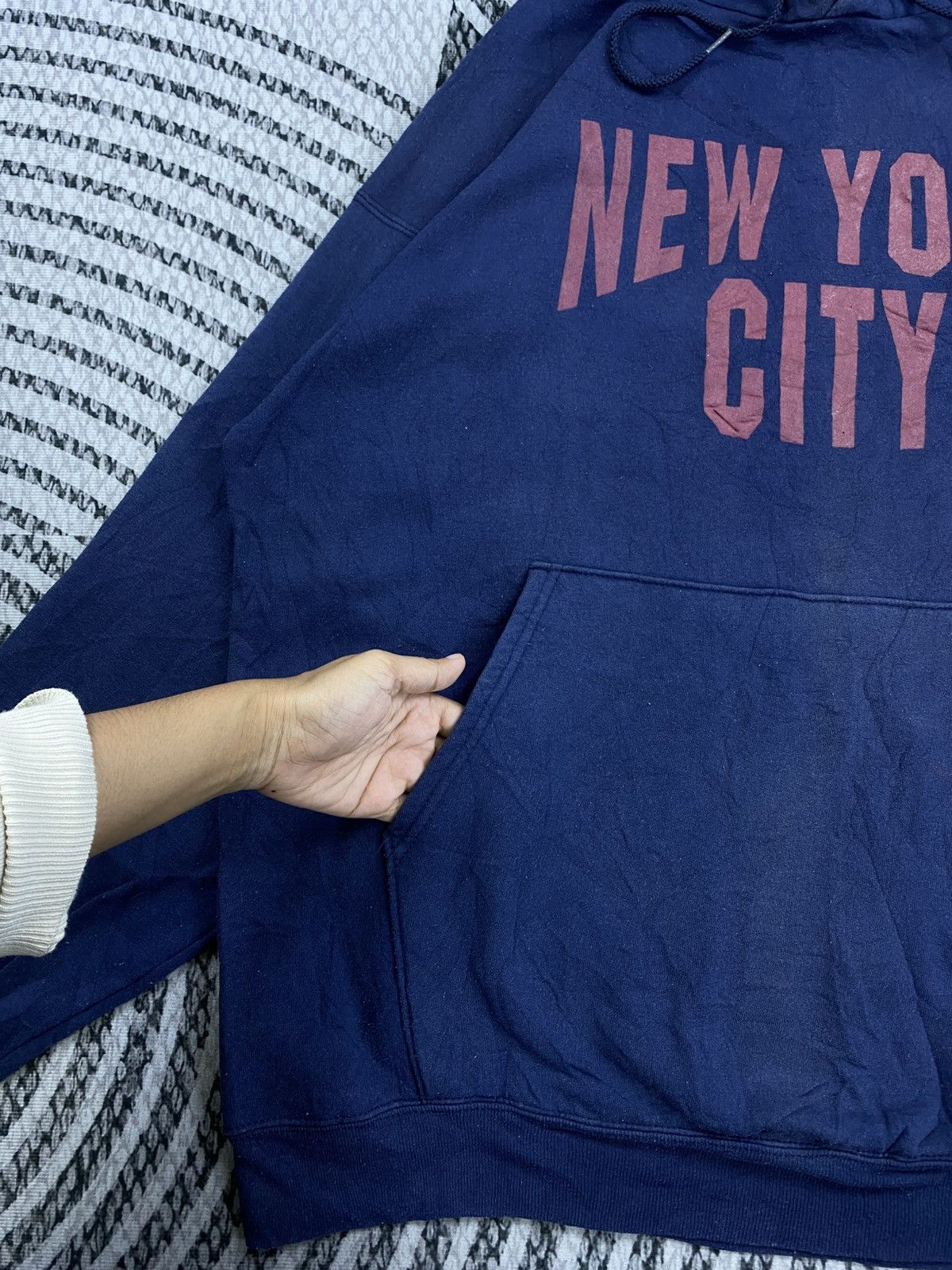 Champion Vintage Champion New York City Spellout Sweatshirt Hoodie Size US XL / EU 56 / 4 - 5 Thumbnail