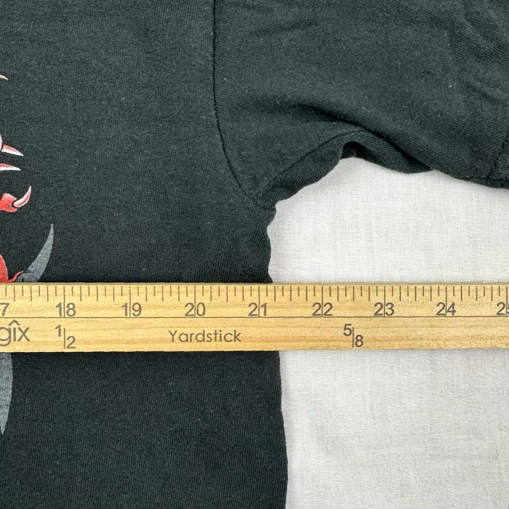 Hanes VINTAGE Hanes T-Shirt Men Adult Large Black Bull Skull Dragons Biker Y2K Punk 90s Easy Riders Shirt Gender: Mens Size US L / EU 52-54 / 3 - 7 Thumbnail