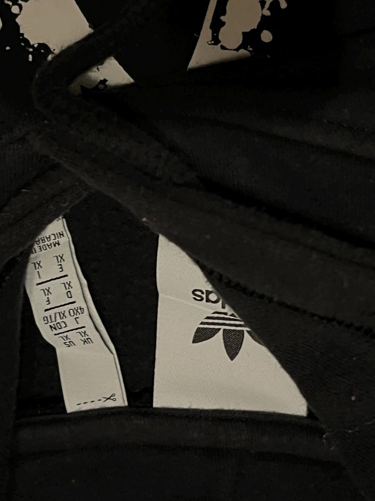 Adidas Adidas Black Hoodie with Color Splash Logo Size ONE SIZE - 4 Thumbnail