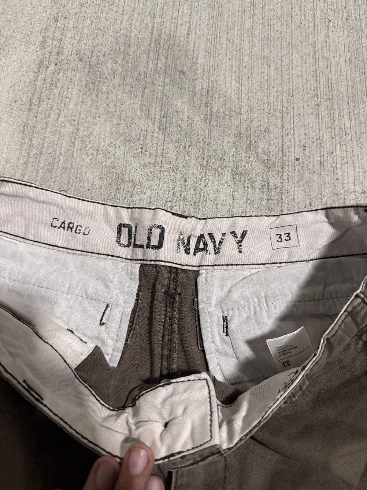 Old Navy Vintage brown cargo shorts Size US 33 - 2 Thumbnail