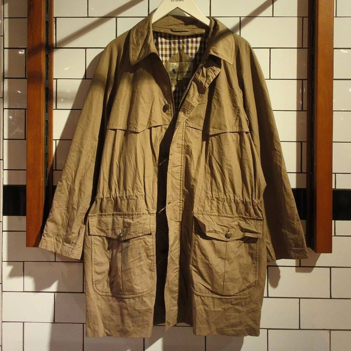 Aquascutum × Vintage Aquascutum Of London Trenchcoat Aquascutum men's beige Size US L / EU 52-54 / 3 - 1 Thumbnail
