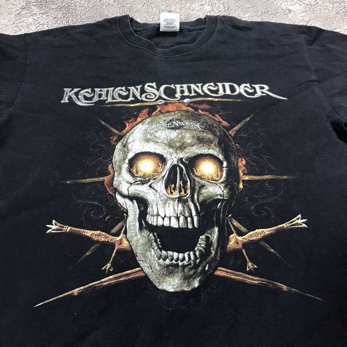 Vintage Vintage 90s Krokus Schneider Skull Graphic Tee Grunge Slim L Size US L / EU 52-54 / 3 - 2 Thumbnail