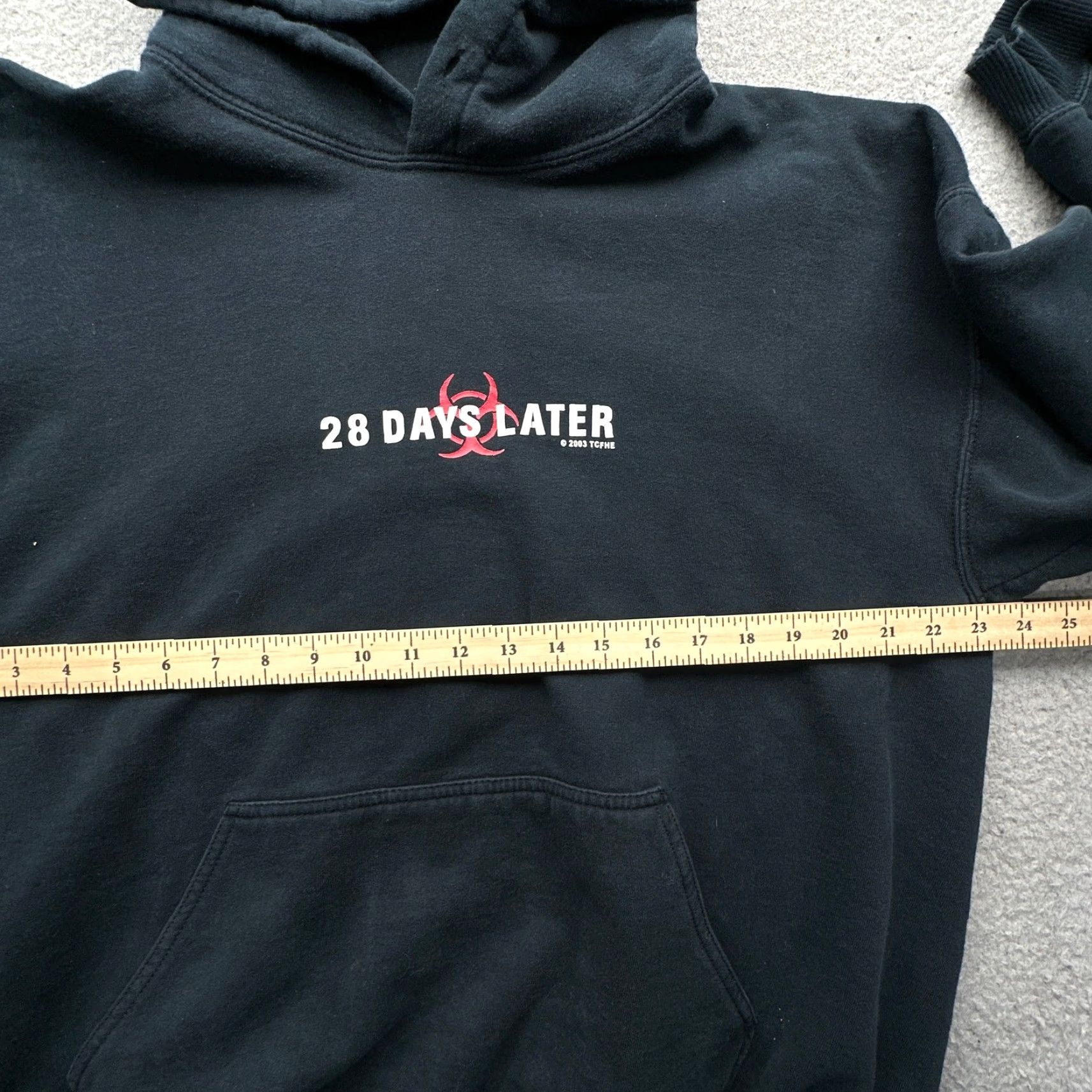 Vintage VINTAGE 2003 28 DAYS LATER Promo Hoodie Sweatshirt RARE Mens Large Graphic TCFHE Size US L / EU 52-54 / 3 - 5 Thumbnail