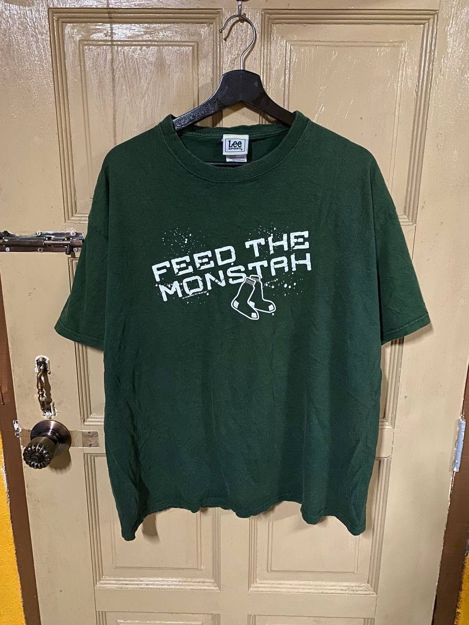 Lee Vintage Lee Feed The Monster Movie Promo Shirt Size US XL / EU 56 / 4 - 1 Thumbnail
