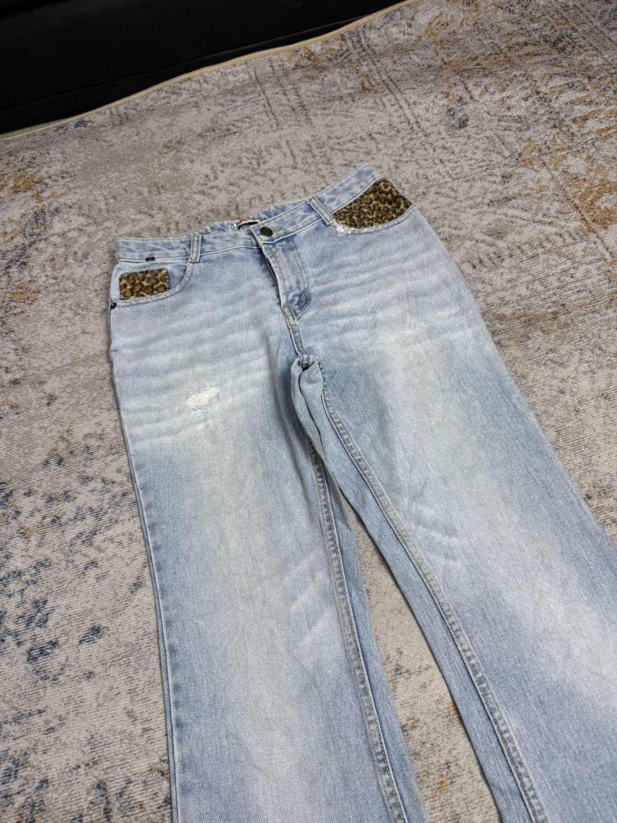 Tornado Mart Jassie y2k style leopard petern pocket denim pants Size US 29 - 5 Thumbnail