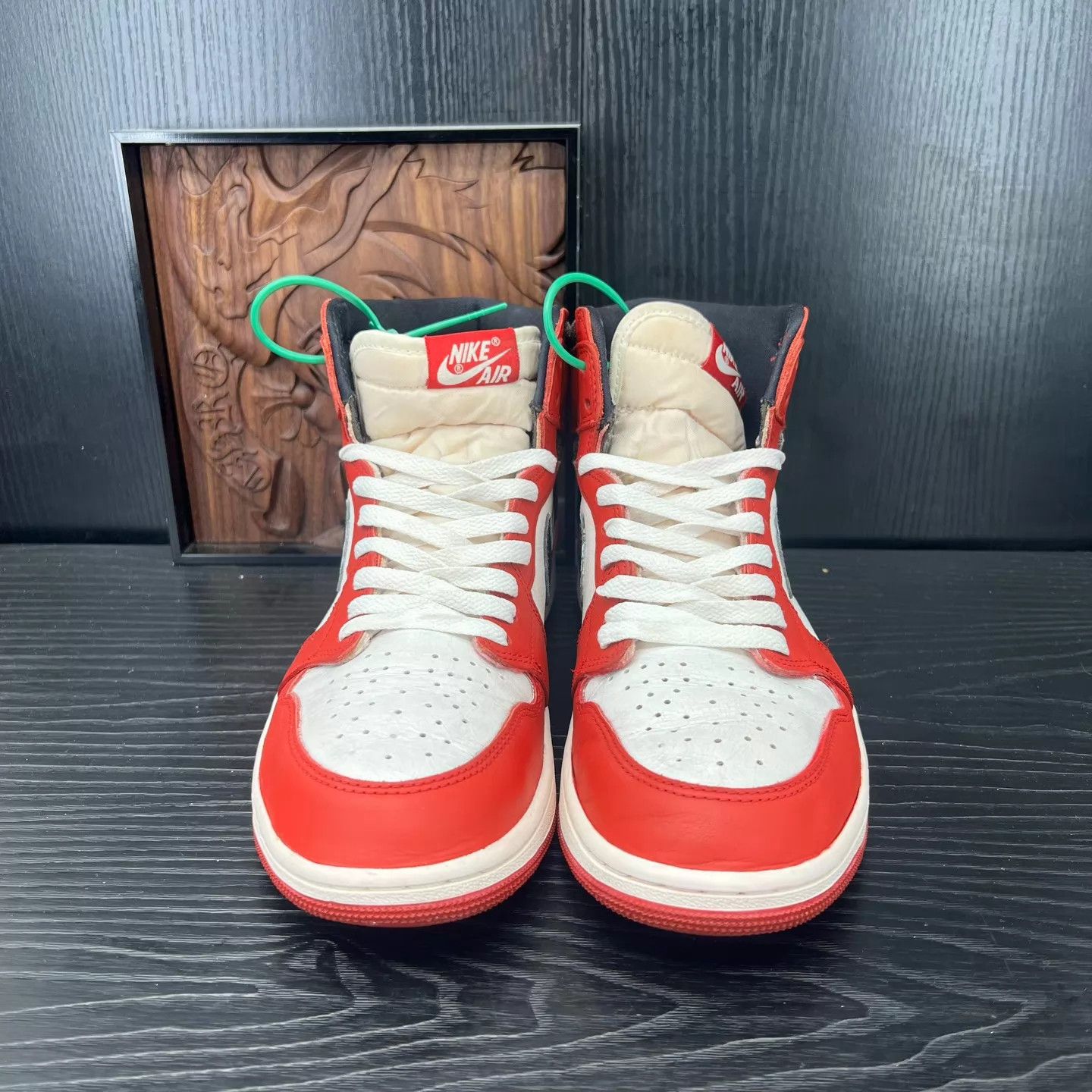 Nike Air Jordan 1 Distressed Chicago Size 43 New Box Size US 10 / EU 43 - 4 Thumbnail