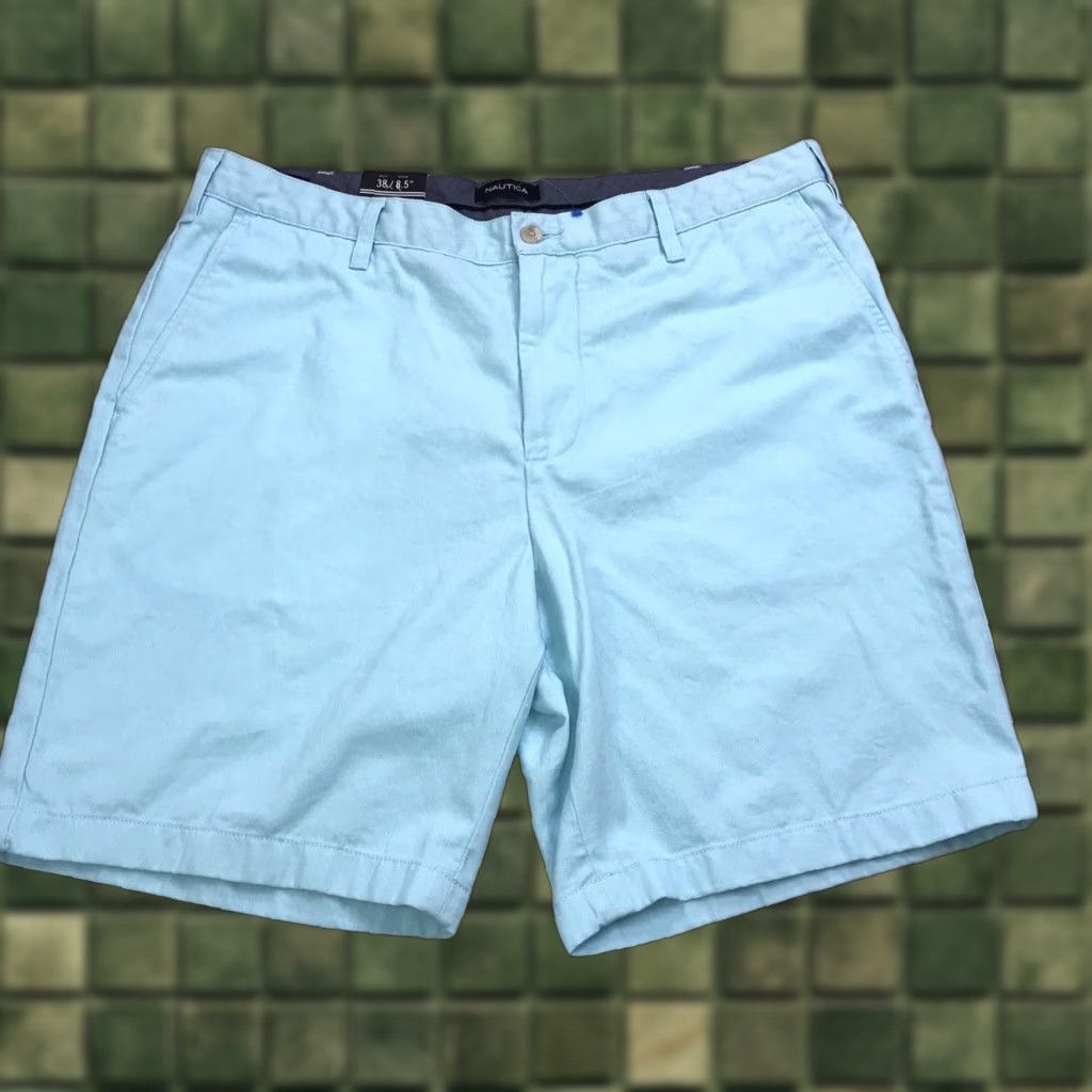 Nautica Nautica Deck Short Classic Fit 8.5 Inseam Blue Mens 38 NWT Size US 38 / EU 54 - 1 Thumbnail