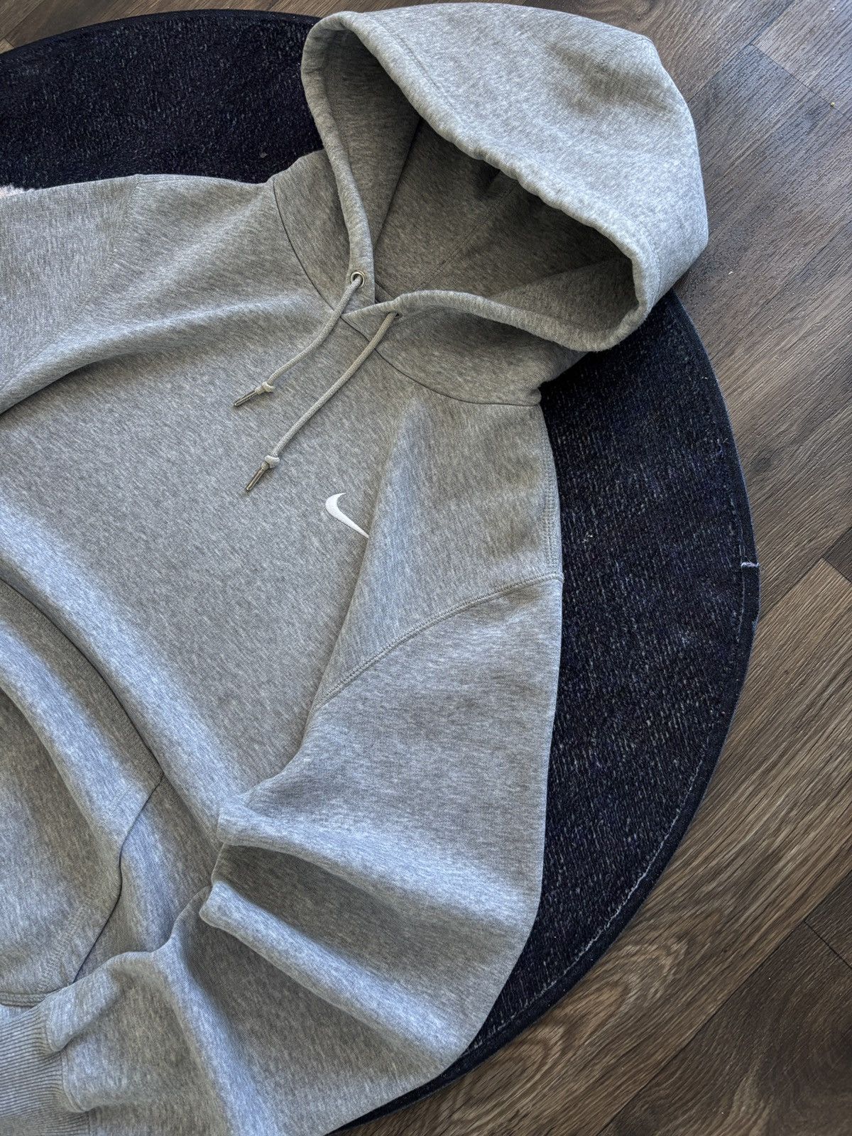 Nike Vintage y2k faded boxy grey embroidered grunge nike hoodie Size S / US 4 / IT 40 - 4 Thumbnail