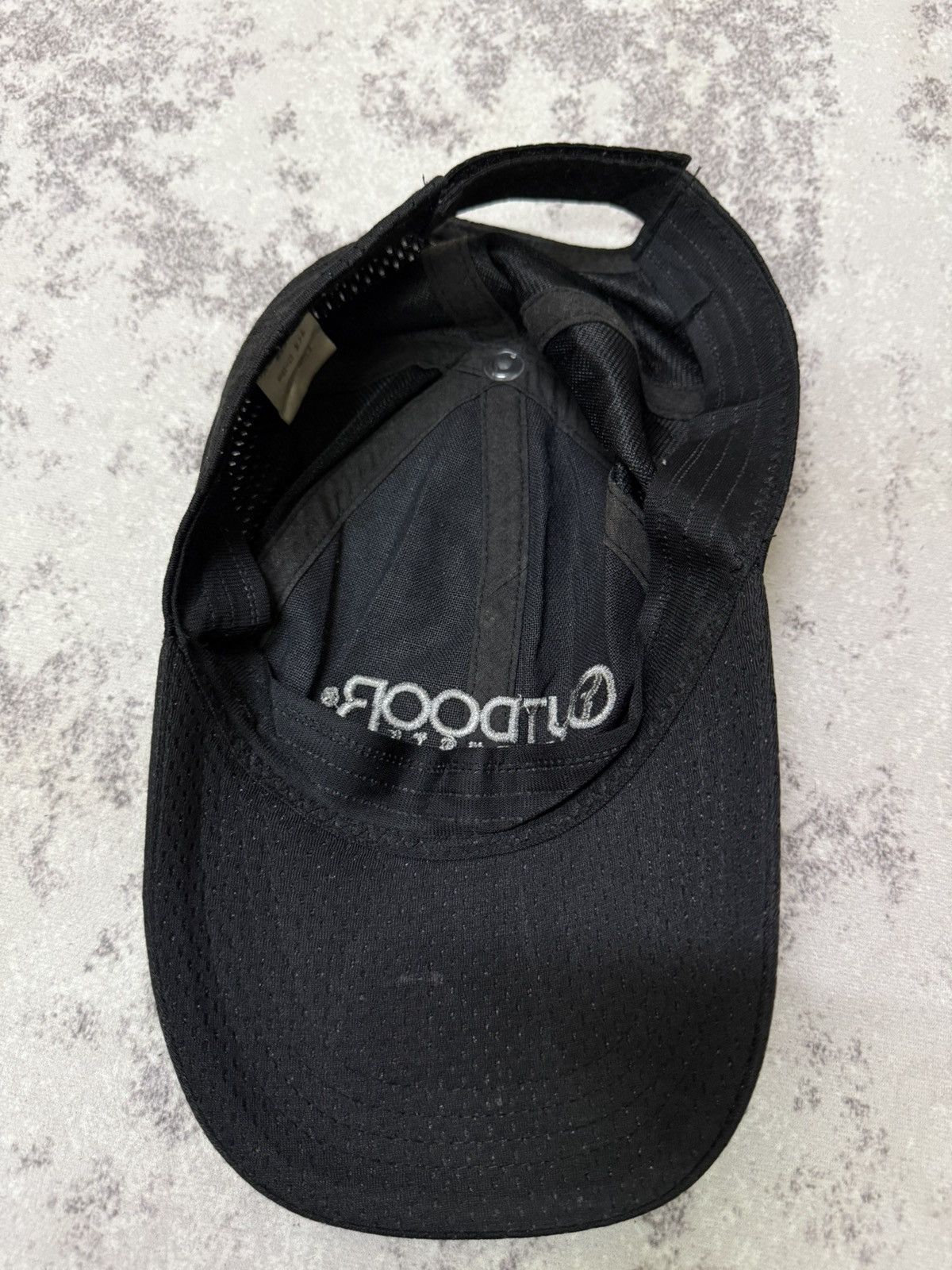 Vintage Outdoor Product Runinng Velcro Adjustable Cap Size ONE SIZE - 6 Thumbnail