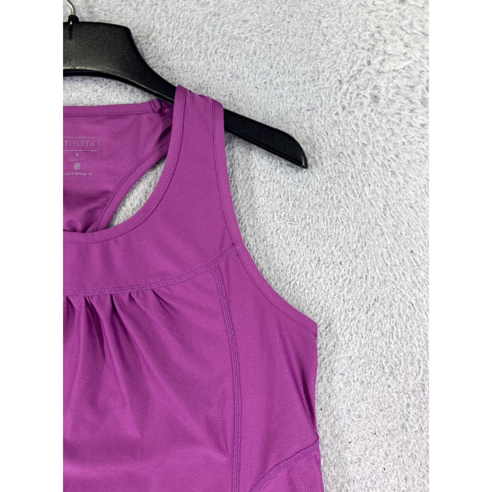 Athleta Athleta Shirt Womens Small Purple Tank Zipper Pocket Polyester Blend Stretch Size S / US 4 / IT 40 - 5 Thumbnail