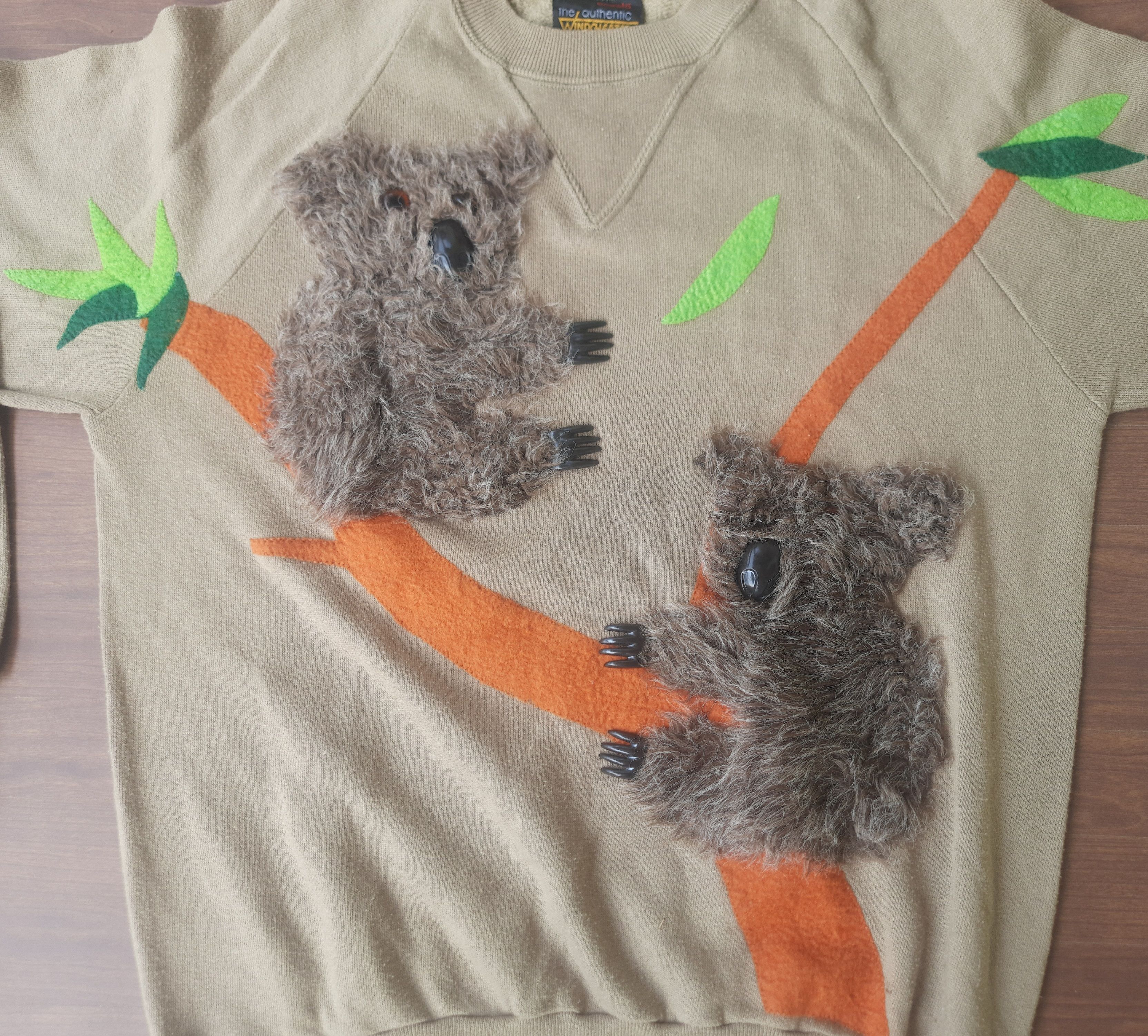 Vintage Vintage Windcheater Koala Sweatshirt Crewneck Size US M / EU 48-50 / 2 - 3 Thumbnail
