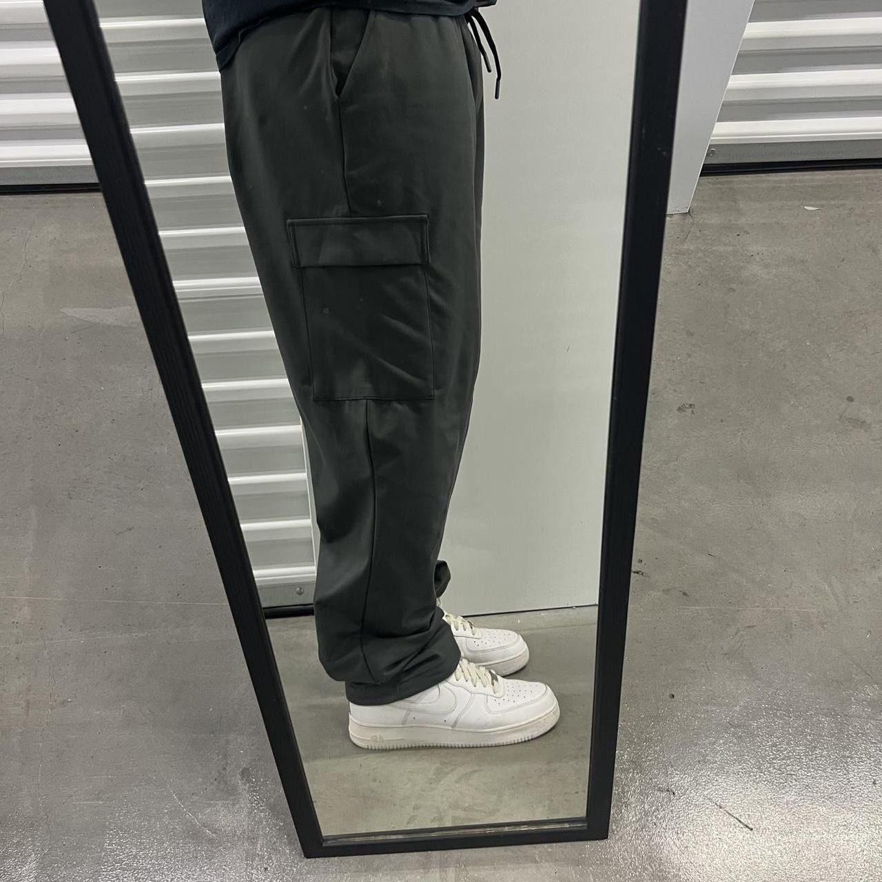 Japanese Brand × Vintage Crazy Vintage Y2K Grey Cargo Sweats w/ waistband and pockets Size US 38 / EU 54 - 1 Thumbnail