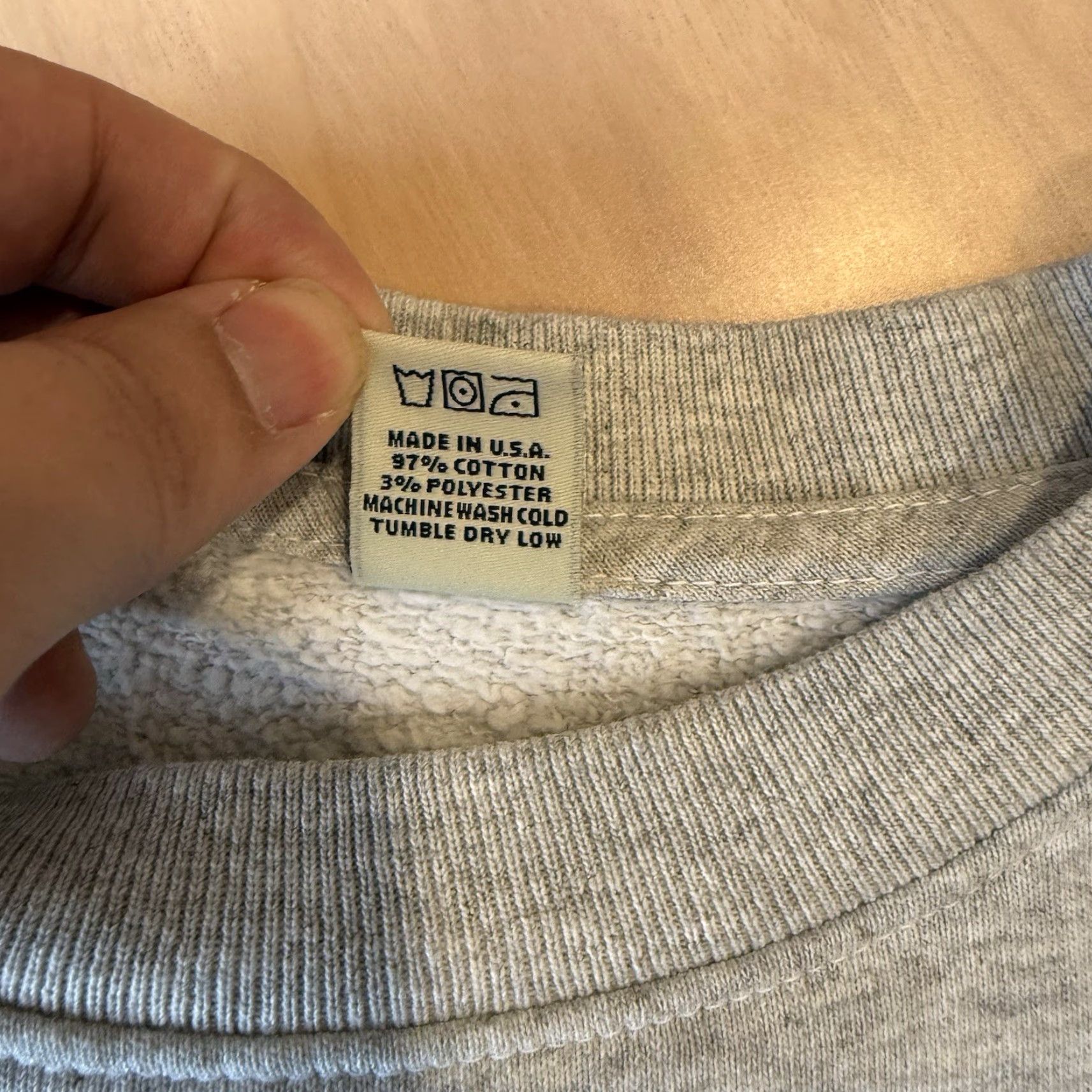 Sporty & Rich Sporty & Rich Sweatshirt Women’s Small Gray Athletic Logo Sweatshirt Size S / US 4 / IT 40 - 7 Thumbnail