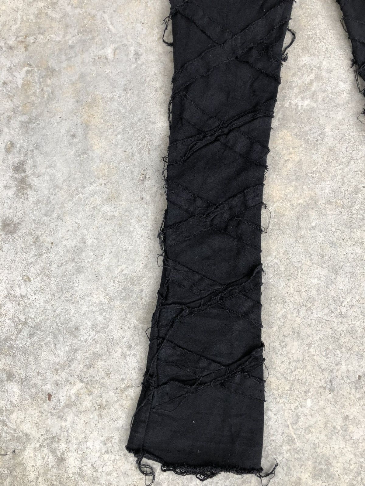 If Six Was Nine Japanese Waimea Flared Jean Distressed Denim Rick Owen Style Size US 30 / EU 46 - 11 Thumbnail