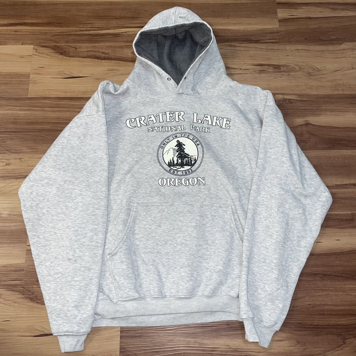 Vintage Vintage Crater Lake Oregon Hoodie Size US XL / EU 56 / 4 - 1 Thumbnail