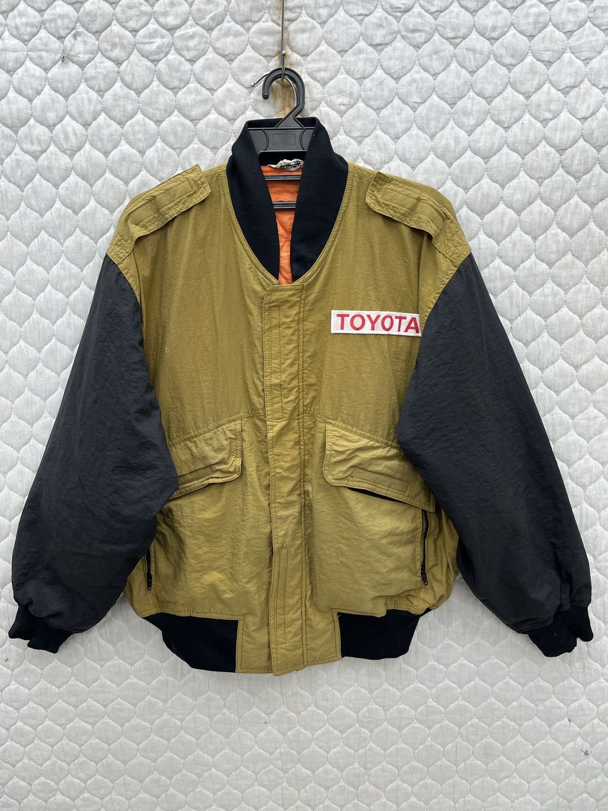 Sports Specialties 🔥🔥🔥STEALS VINTAGE TOYOTA RACING JACKET Size US M / EU 48-50 / 2 - 1 Thumbnail