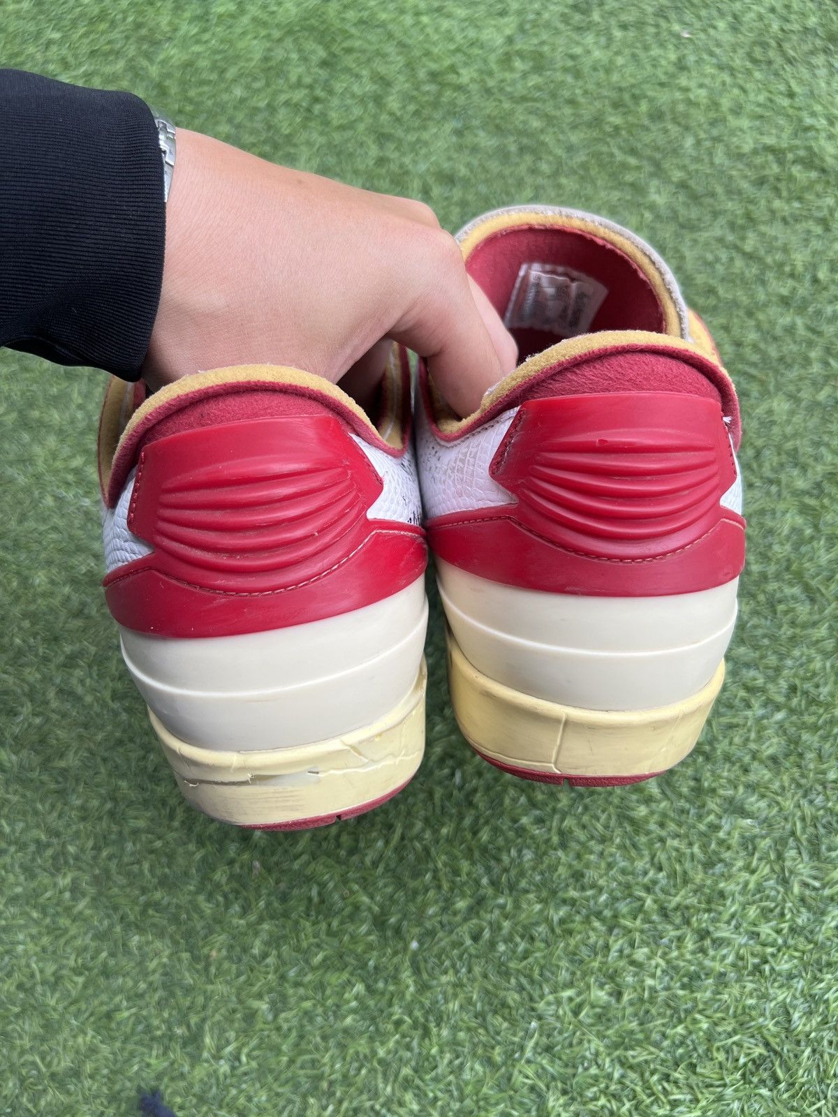 Jordan Brand × Off-White Off-white x AJ2 Low Retro Varsity Red DJ4375-106 Size US 10 / EU 43 - 5 Thumbnail
