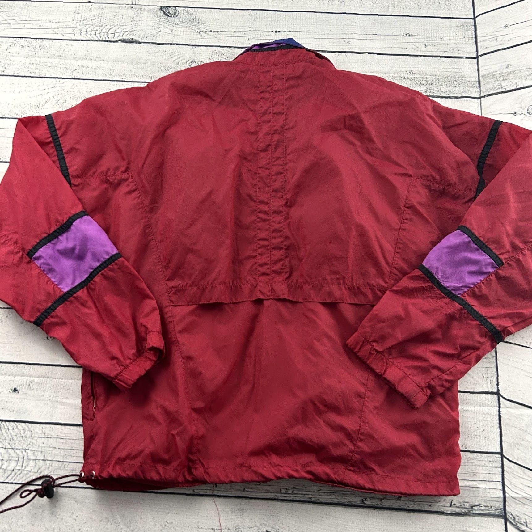 Nike VINTAGE Nike 1/2 Zip Pullover Windbreaker Jacket Men Small Red Nike Windbreaker 1/2 Zip Mens Small Red Size US S / EU 44-46 / 1 - 7 Thumbnail