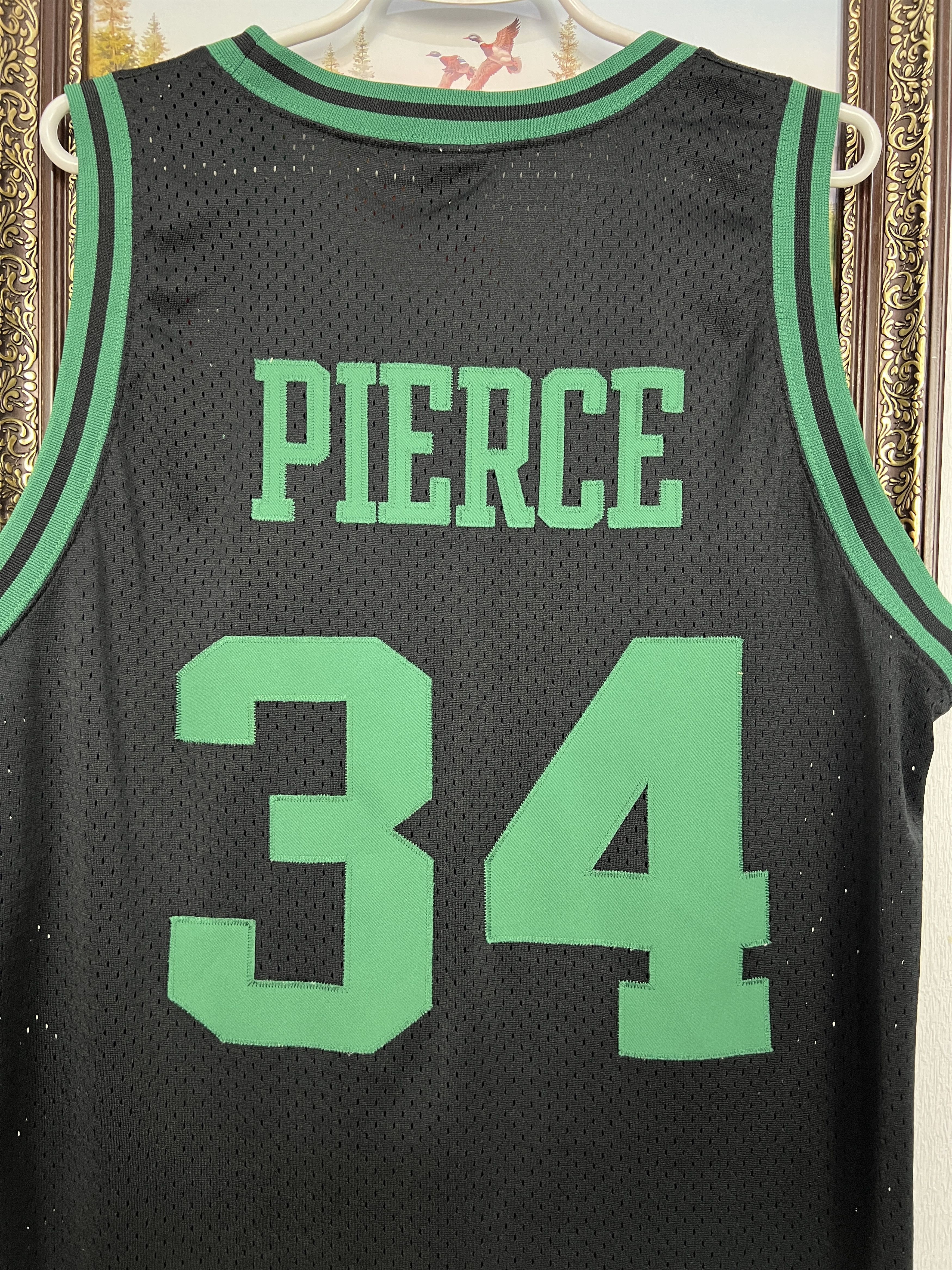 Nike Vintage Nike Boston Celtics NBA #34 Pierce Jersey Mens Size US L / EU 52-54 / 3 - 14 Thumbnail