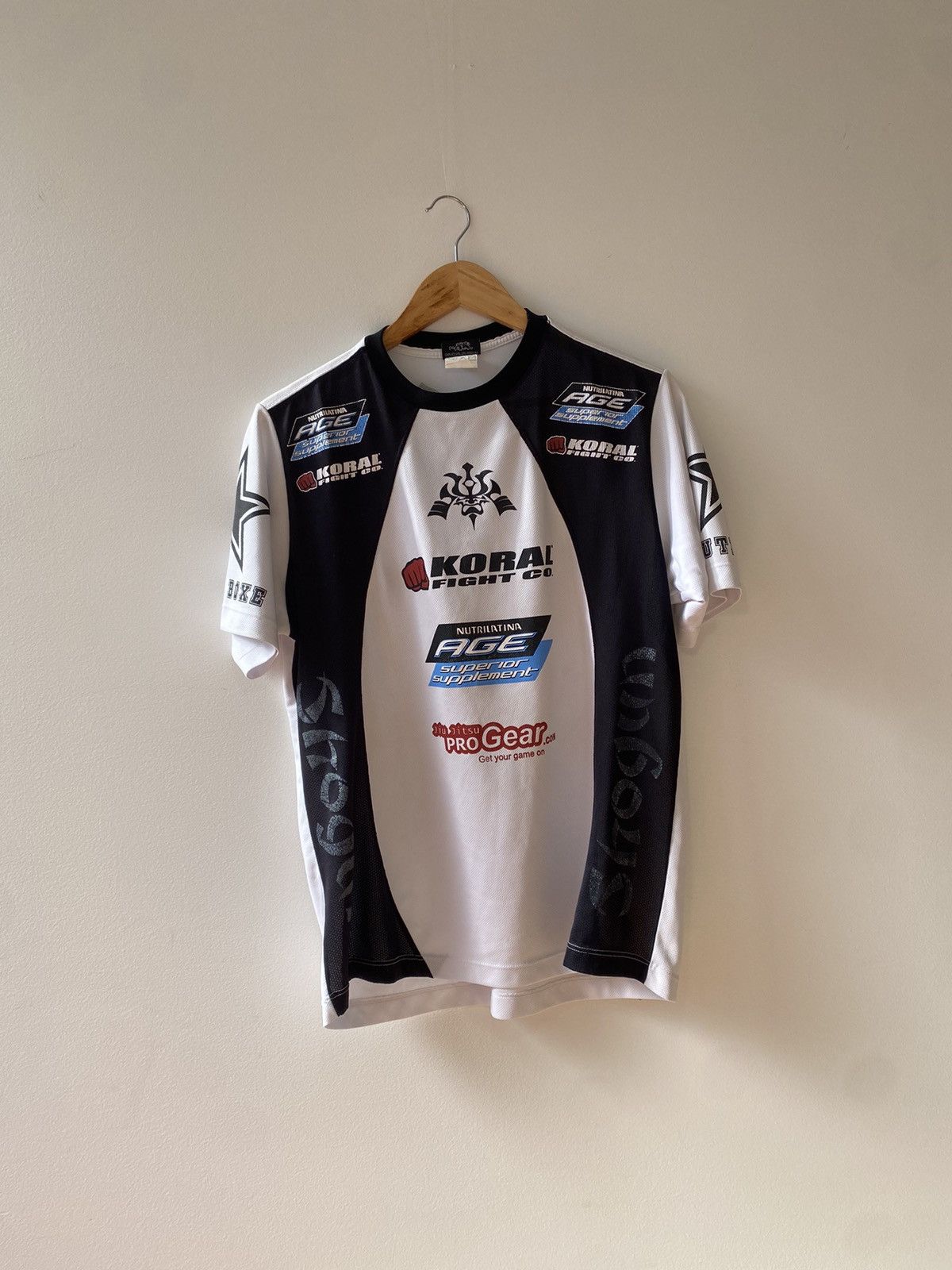 UFC × Vintage Mauricio Shogun Rua Koral Chute Boxe Jersey Pride GP Size US S / EU 44-46 / 1 - 1 Thumbnail