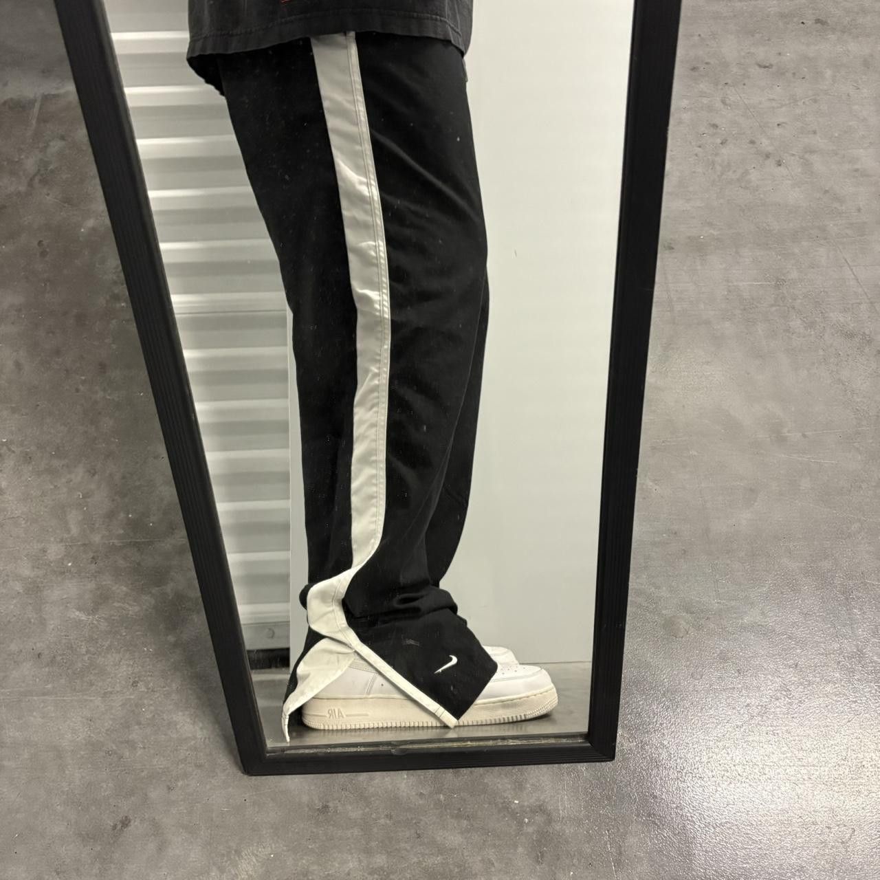Nike × Vintage Crazy Vintage Y2K/2000s Baggy Nike Black Striped Trackpants! Size US 38 / EU 54 - 1 Thumbnail
