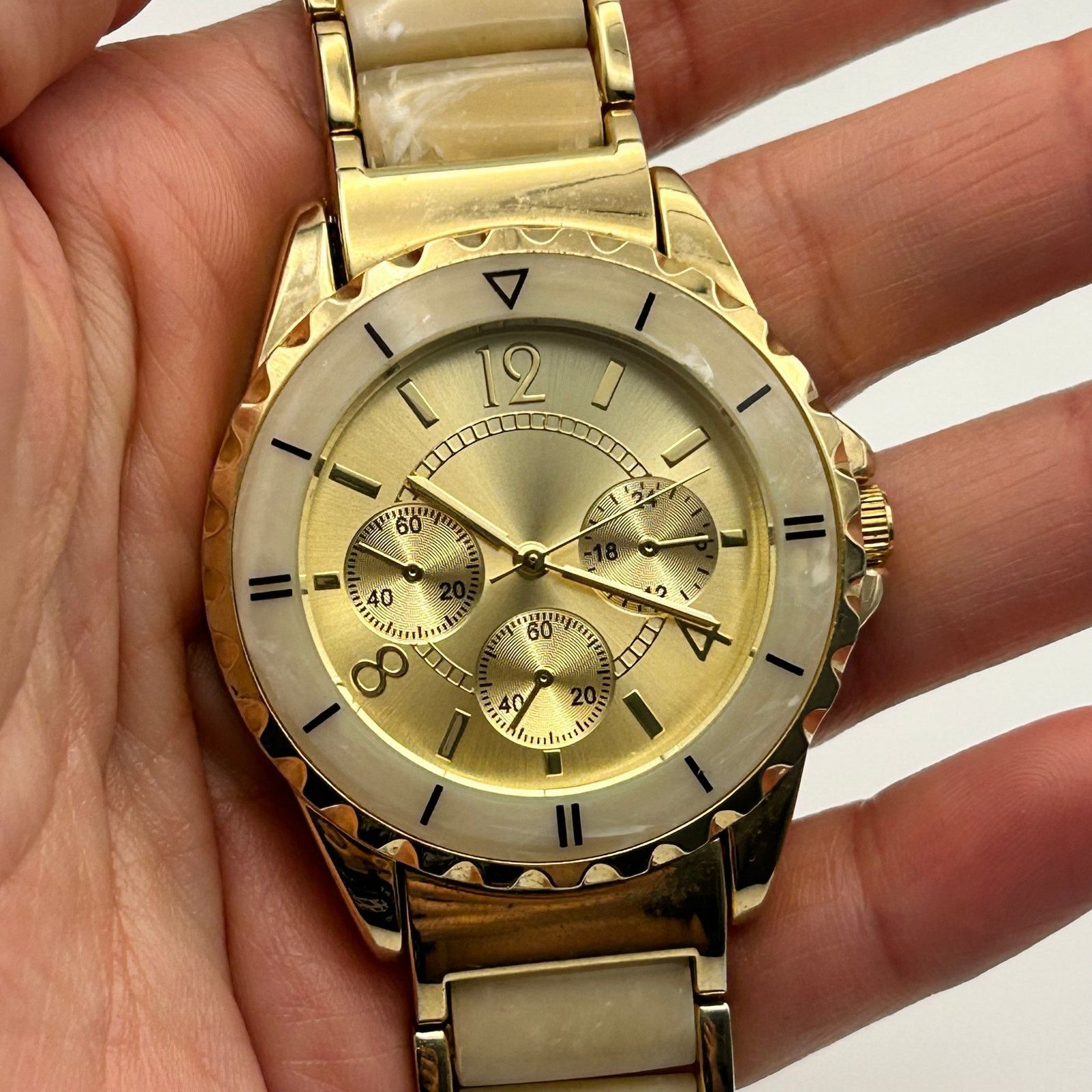 Other Women’s Gold Tone Chronograph Style Dial Watch New Battery Size ONE SIZE - 7 Thumbnail