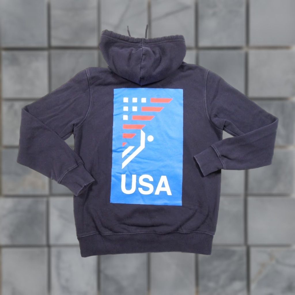 The North Face The North Face Sweatshirt Mens Small Blue Hoodie Pullover USA Climb Size US S / EU 44-46 / 1 - 1 Thumbnail