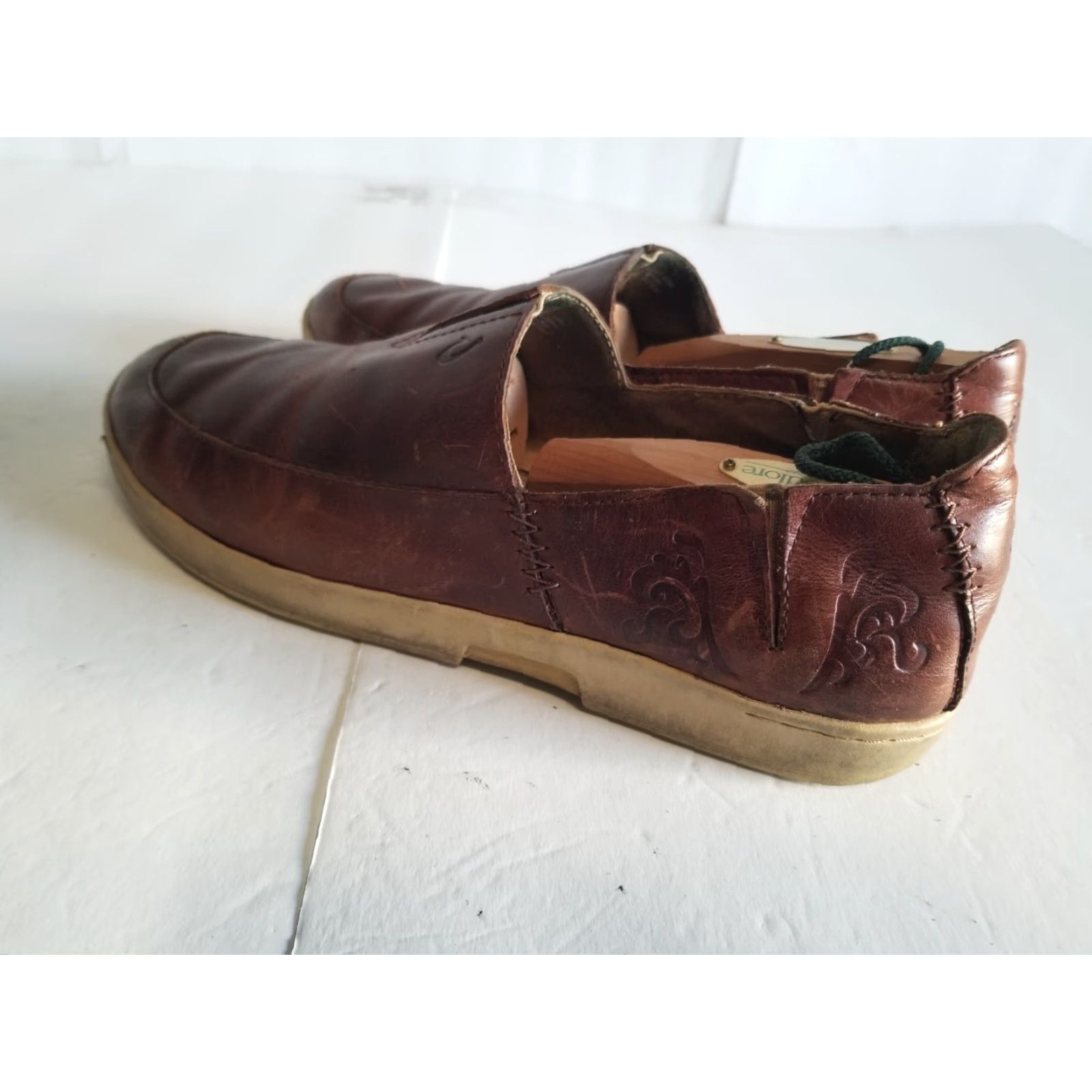 Olukai Olukai Kama'aina Loafer Casual Slip On Mens US Size 10 Leather Brown Rubber Lining Leather Cushioned M Shoe Width Size US 10 / EU 43 - 4 Thumbnail