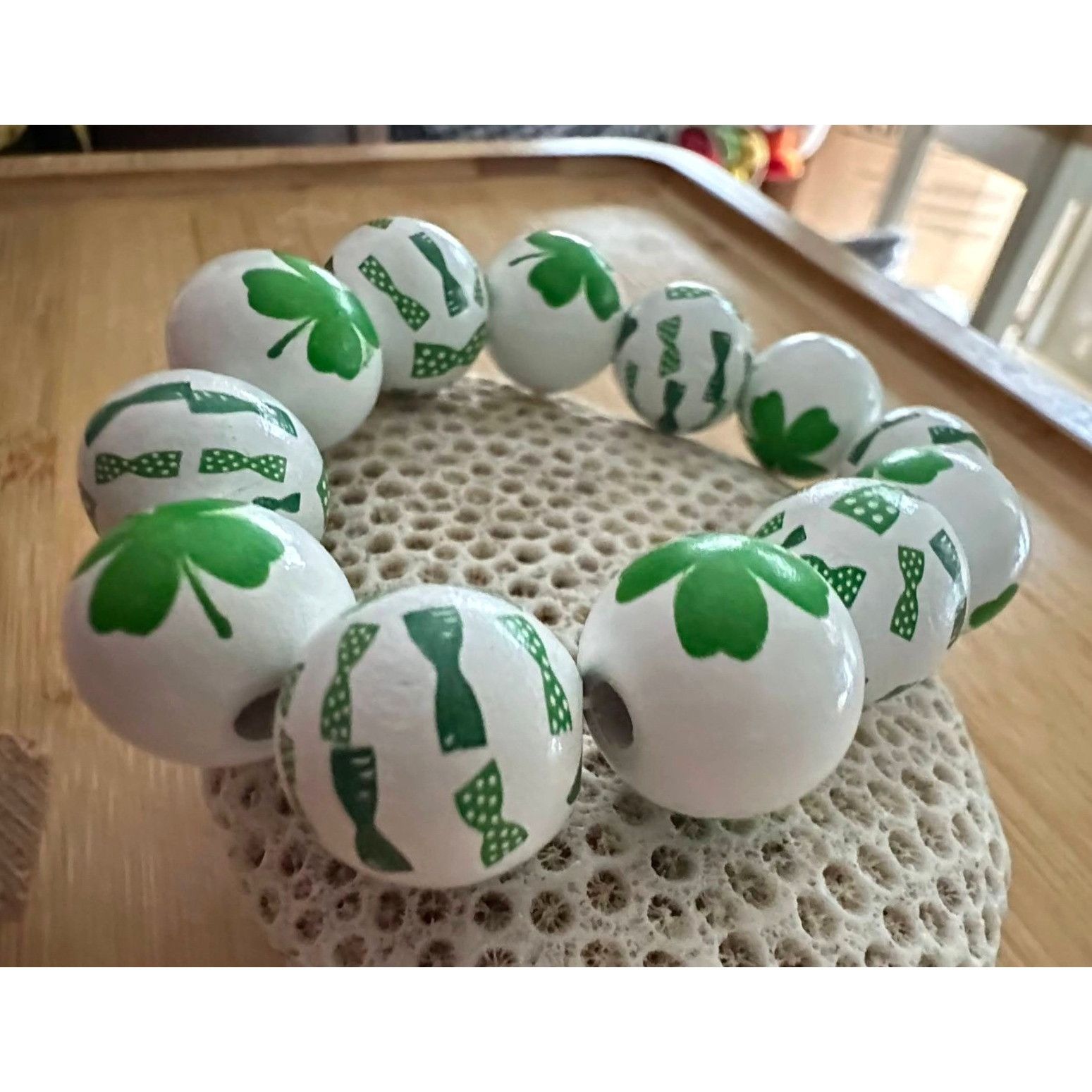 Handmade Luck of the Irish Clover Wood Beaded Stretch Bracelet St Pat Size ONE SIZE - 11 Thumbnail