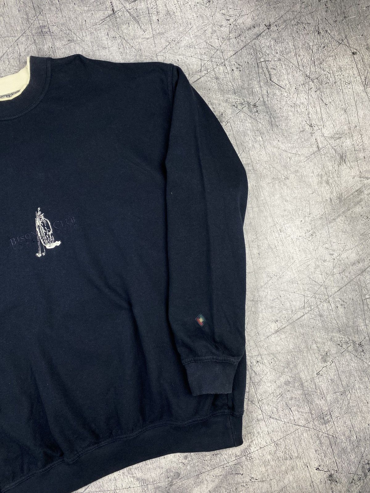 Vintage Mens Vintage Embroidered Bison Club Scandinavia Sweatshirt Size US XL / EU 56 / 4 - 3 Thumbnail
