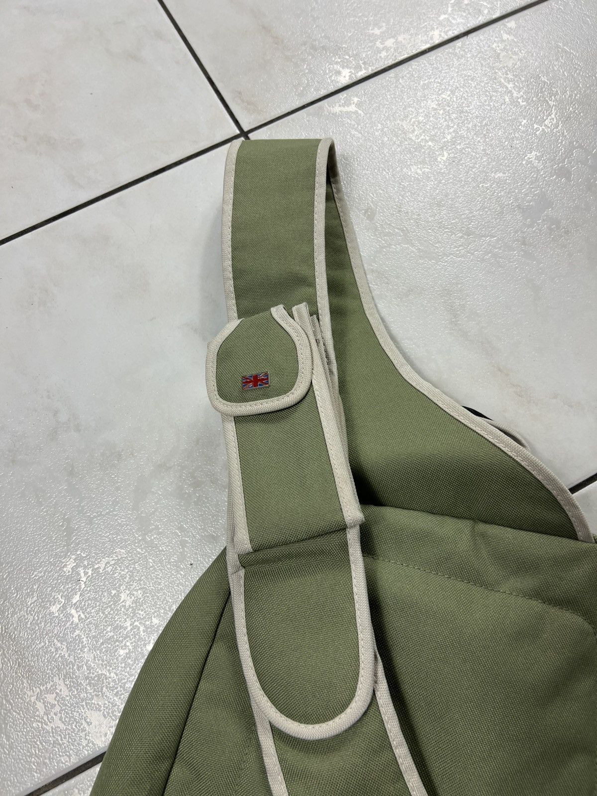 Reebok Vintage Reebok y2k crossbody sling bag phone case gorpcore Size ONE SIZE - 15 Thumbnail