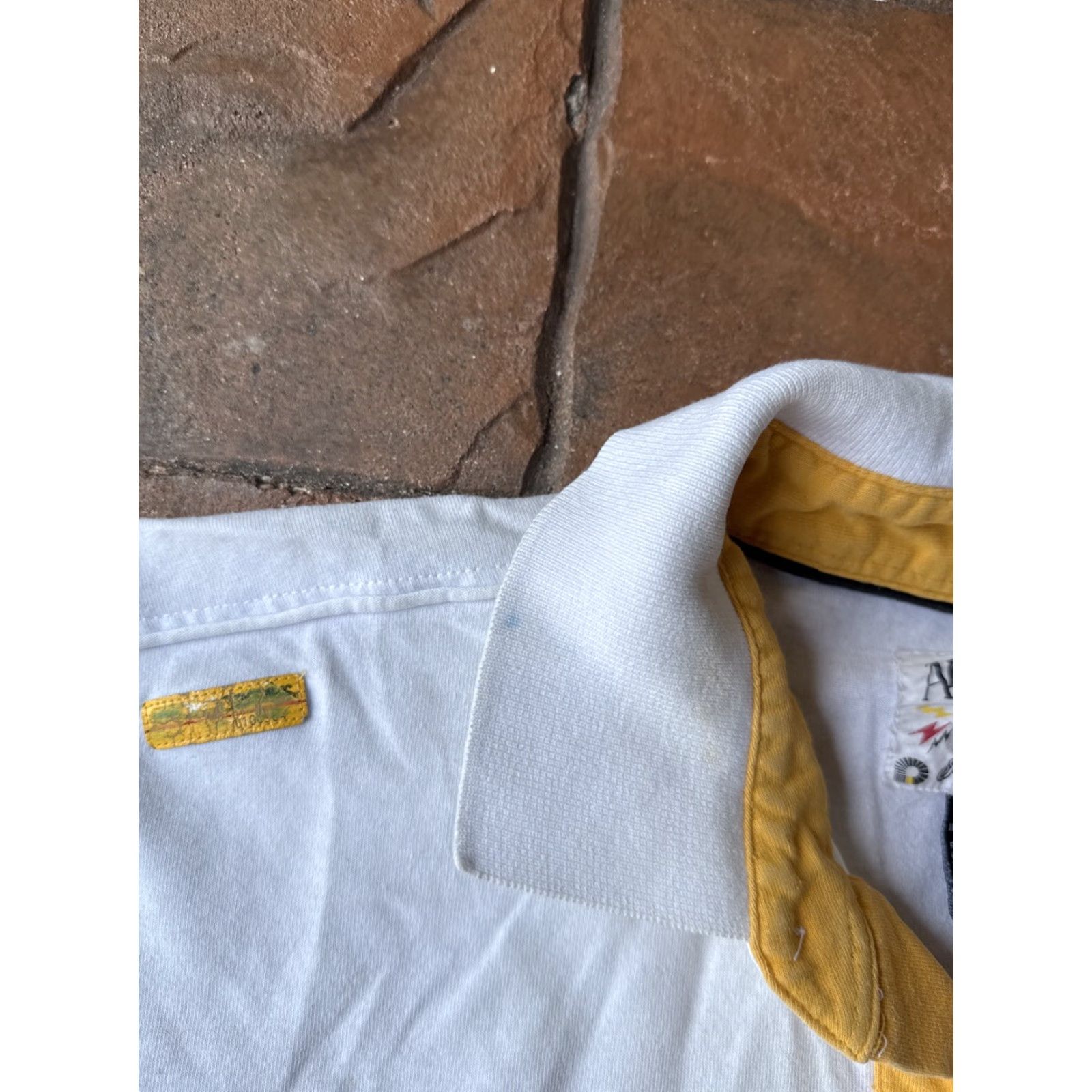 Akademiks VINTAGE Akademiks Polo Shirt 2XL Short Sleeve Hip Hop Grunge 90s White Cotton Mens Polo Shirt Size US XXL / EU 58 / 5 - 4 Thumbnail