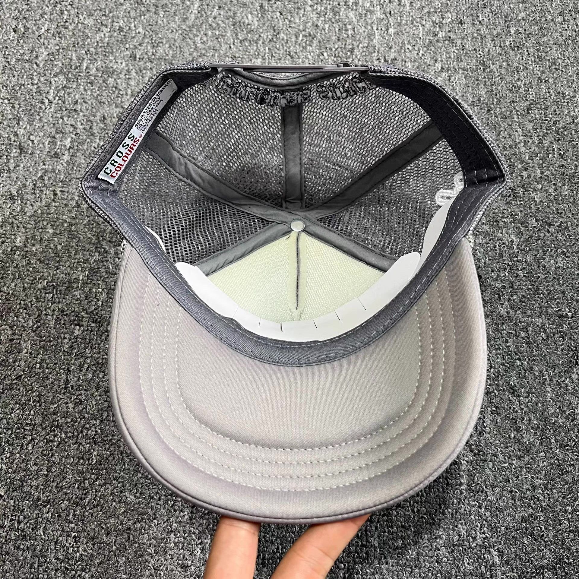 Cross Colours Cross Colours Curved Brim Mesh Trucker Baseball Cap Q7 Size ONE SIZE - 3 Thumbnail