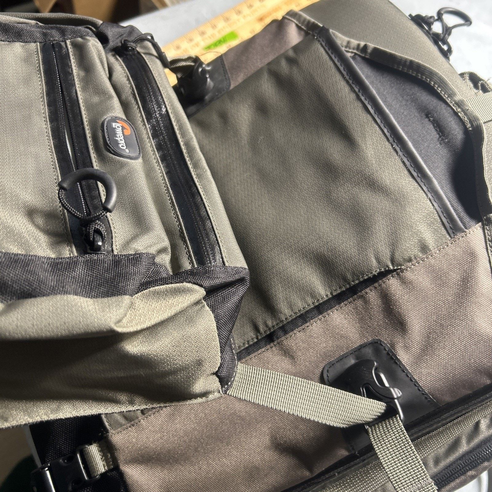 Lowepro Pro Trekker 300 AW SLR Camera Bag Backpack Hydration