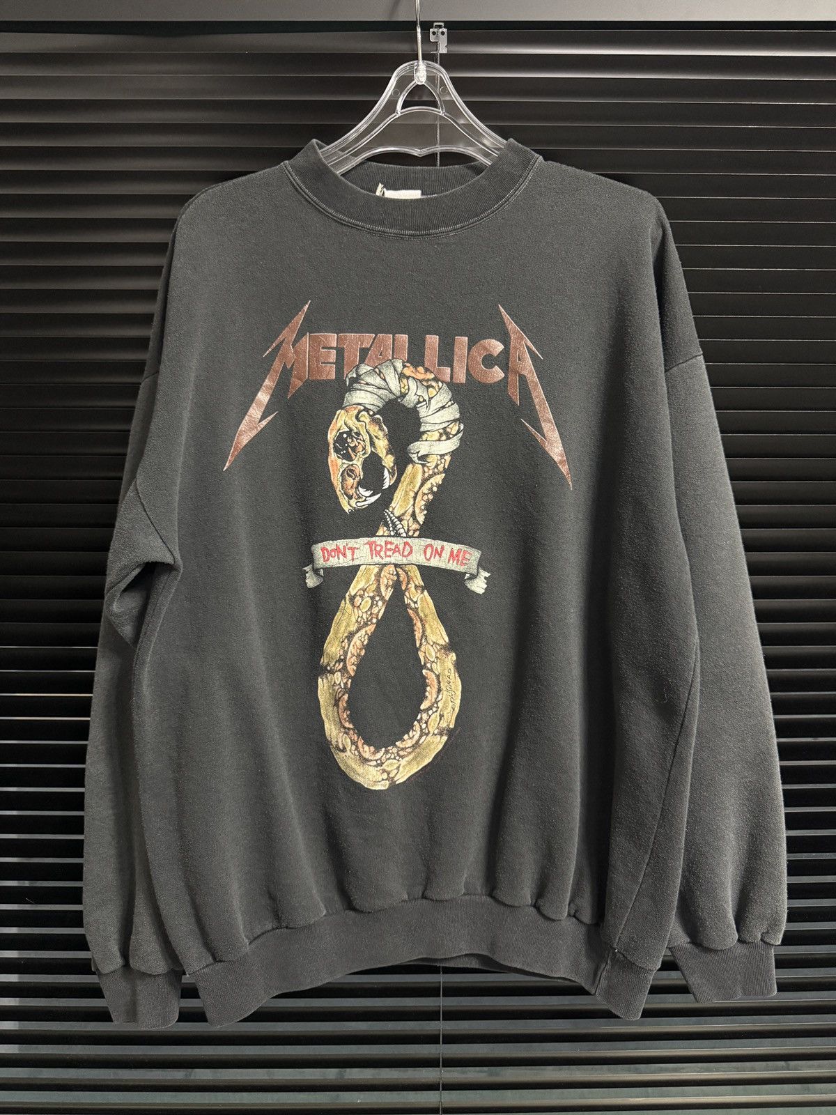 Band Tees Vintage 90s Metallica "Don't Tread On Me" Sweatshirt Size US L / EU 52-54 / 3 - 1 Thumbnail
