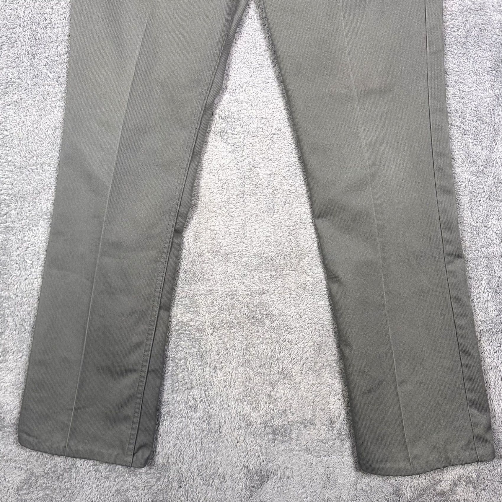 Levi's VINTAGE Levi's 517 Pants Mens 33x33 Corduroy Talon STA-PREST Rockabilly 1991 Size US 33 - 2 Thumbnail